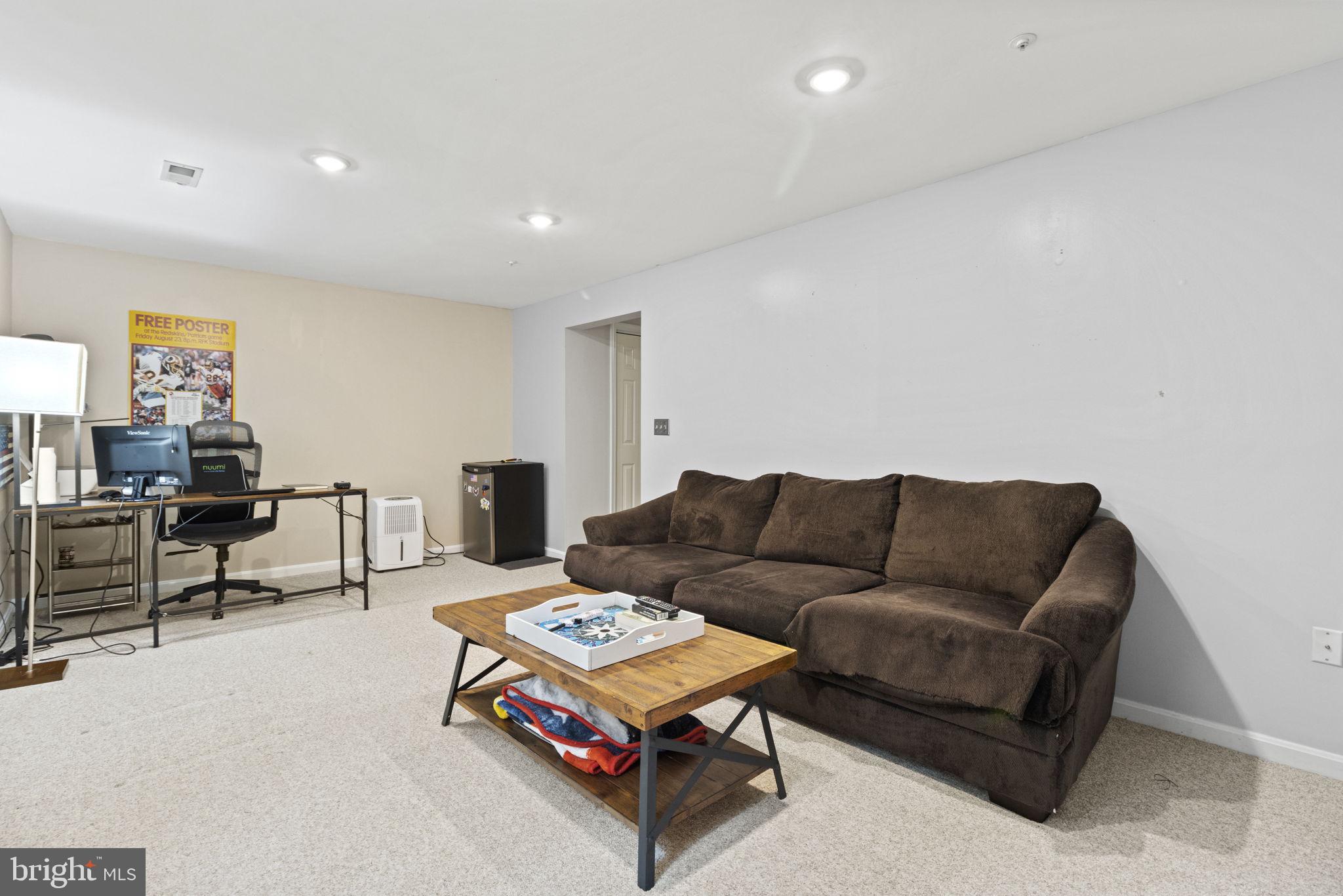 116 Langdon Farm Cir