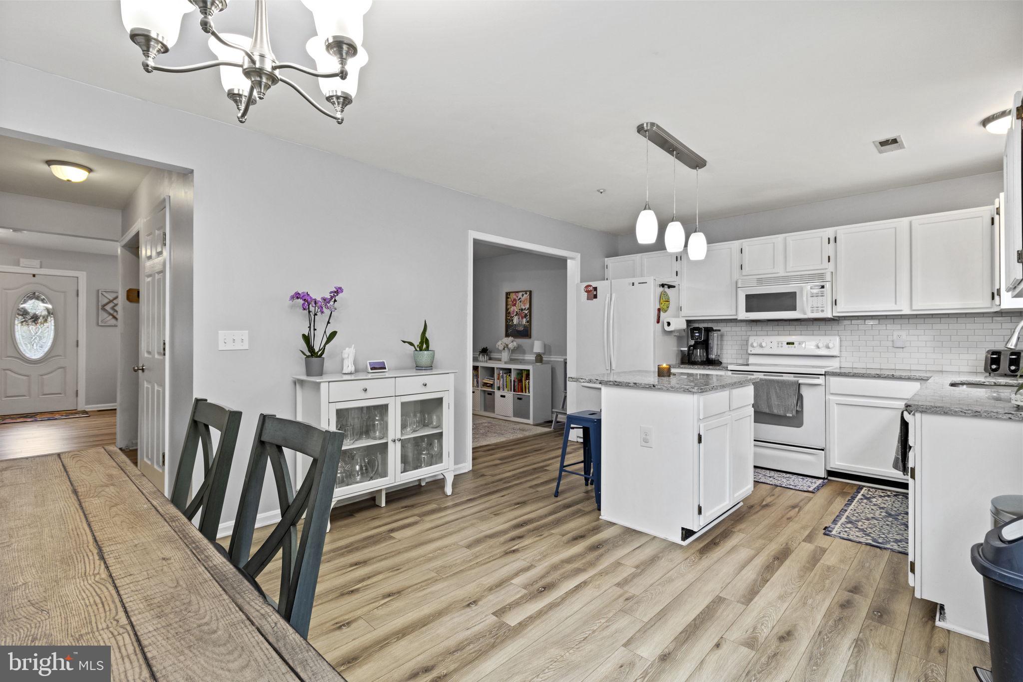 116 Langdon Farm Cir