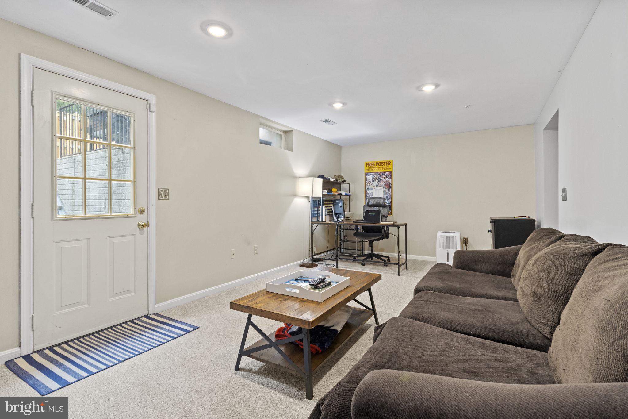 116 Langdon Farm Cir