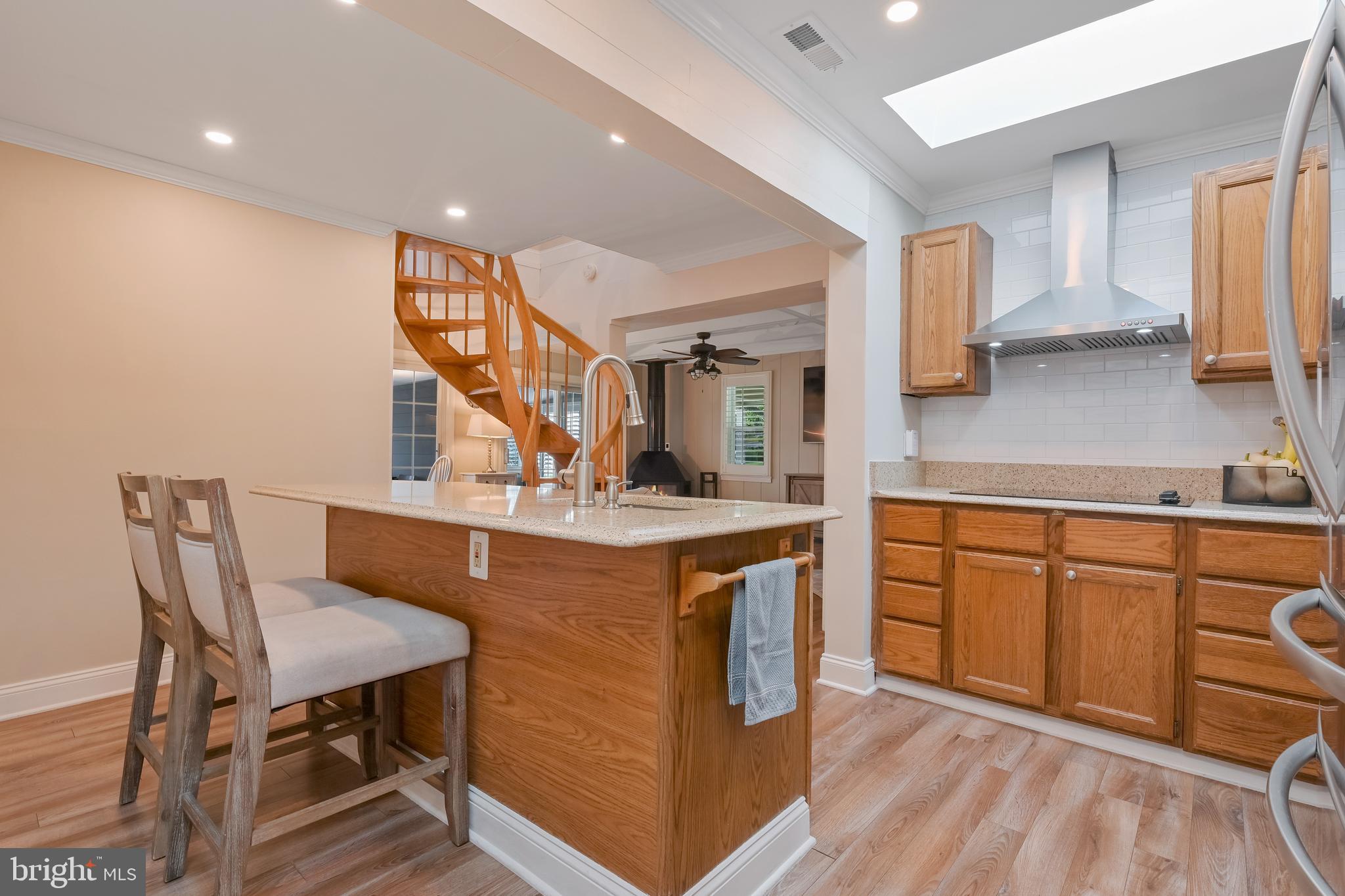 529 Bay View Point Dr