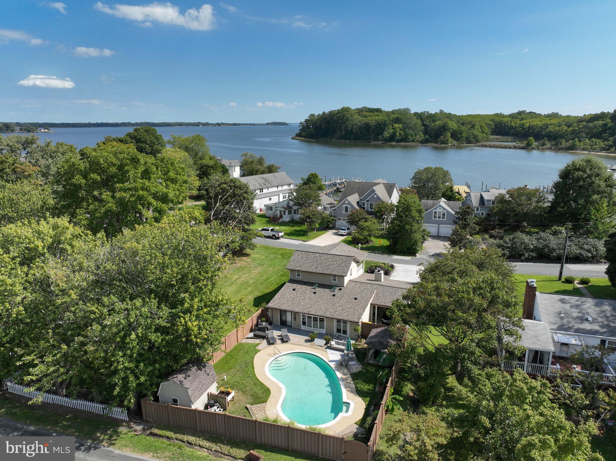 529 Bay View Point Dr