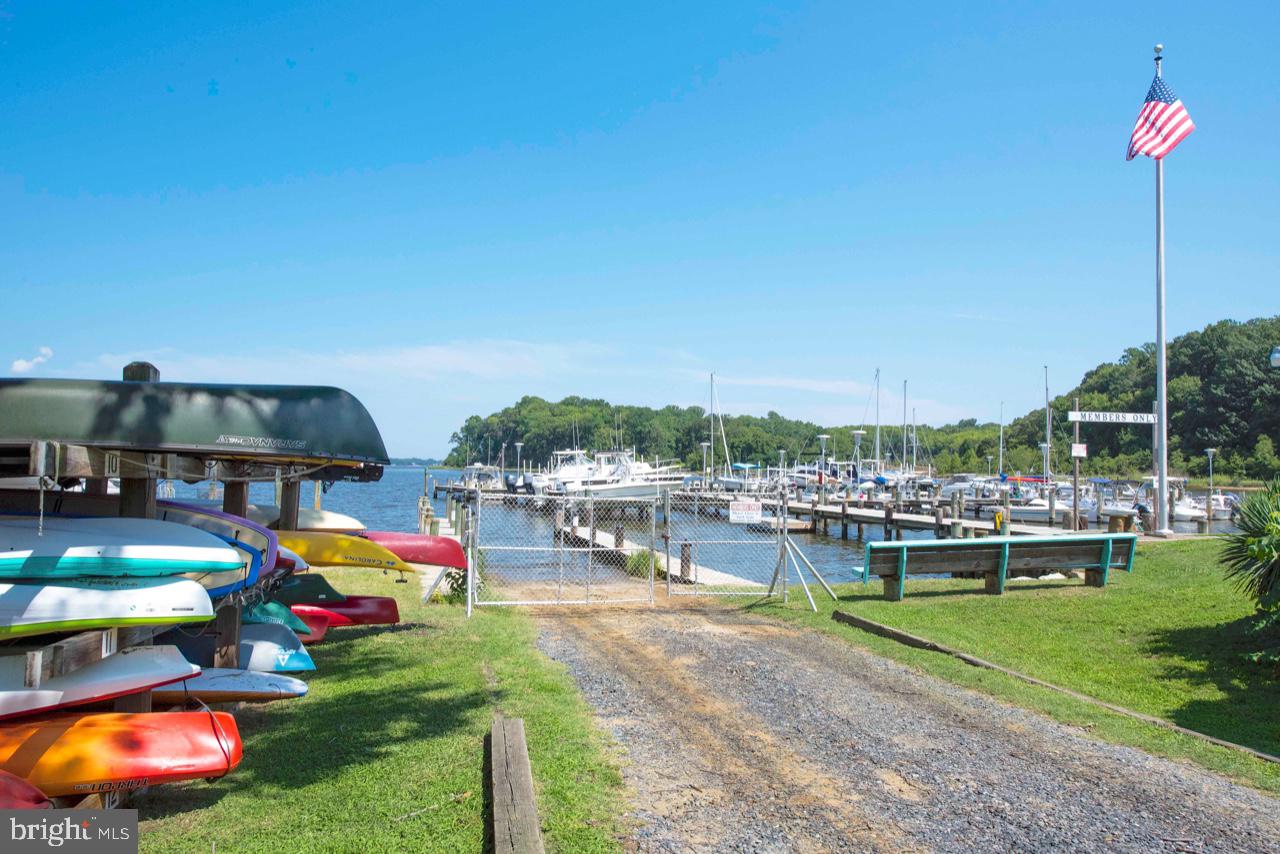 529 Bay View Point Dr