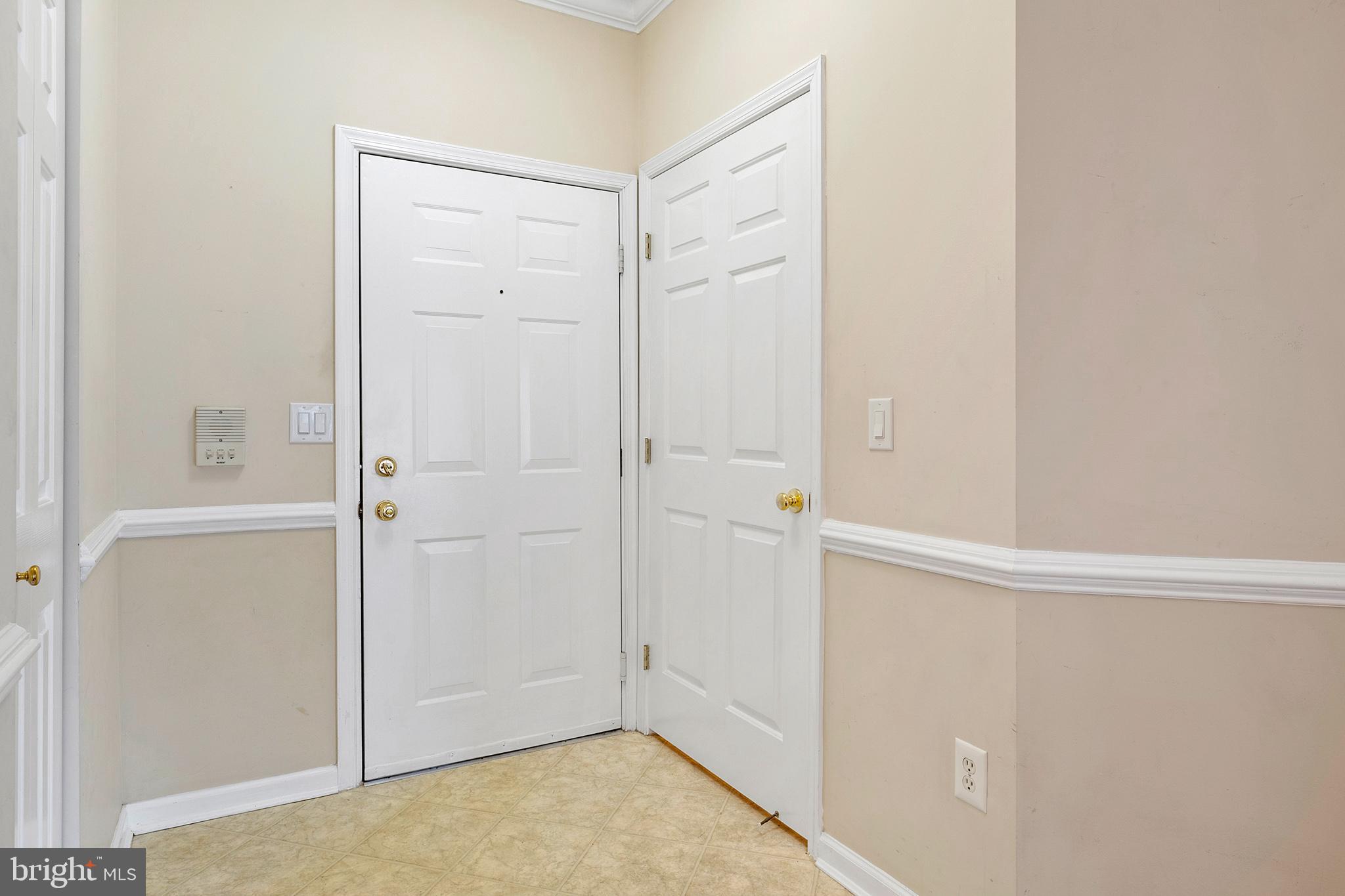 2509 Amber Orchard Ct W #203