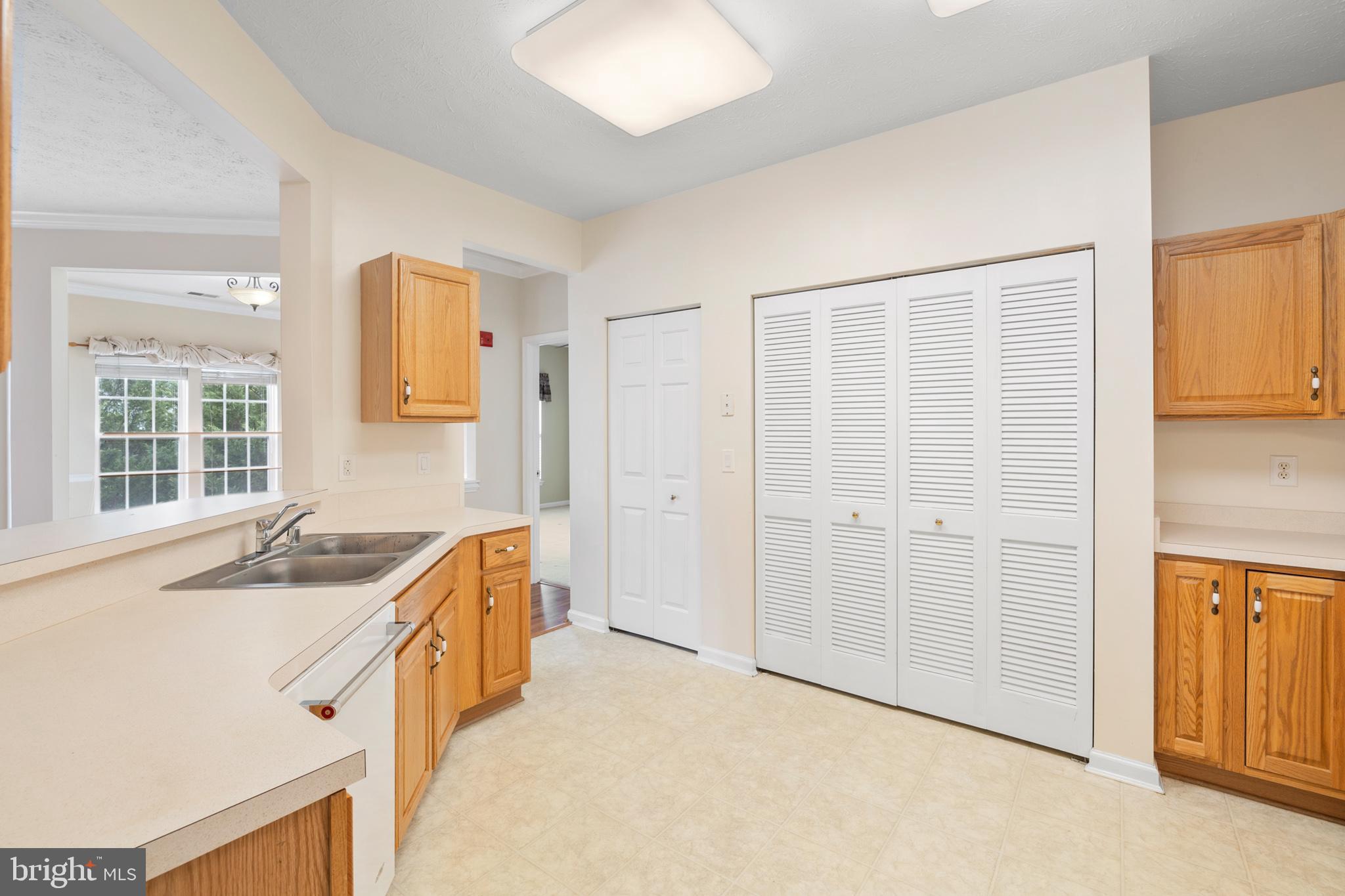 2509 Amber Orchard Ct W #203