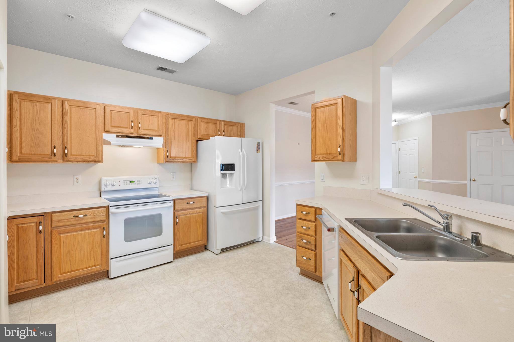 2509 Amber Orchard Ct W #203