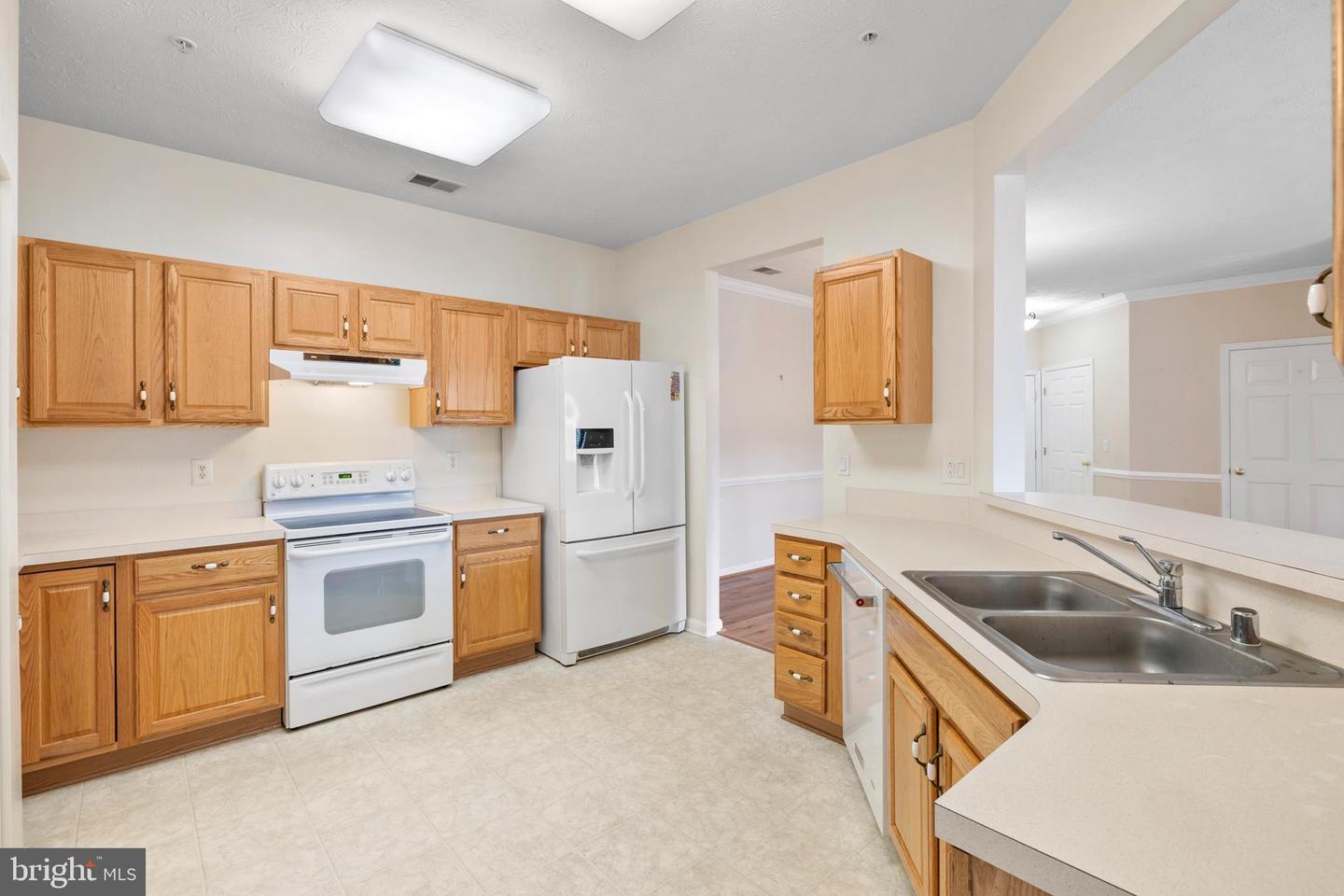 2509 Amber Orchard Ct W #203