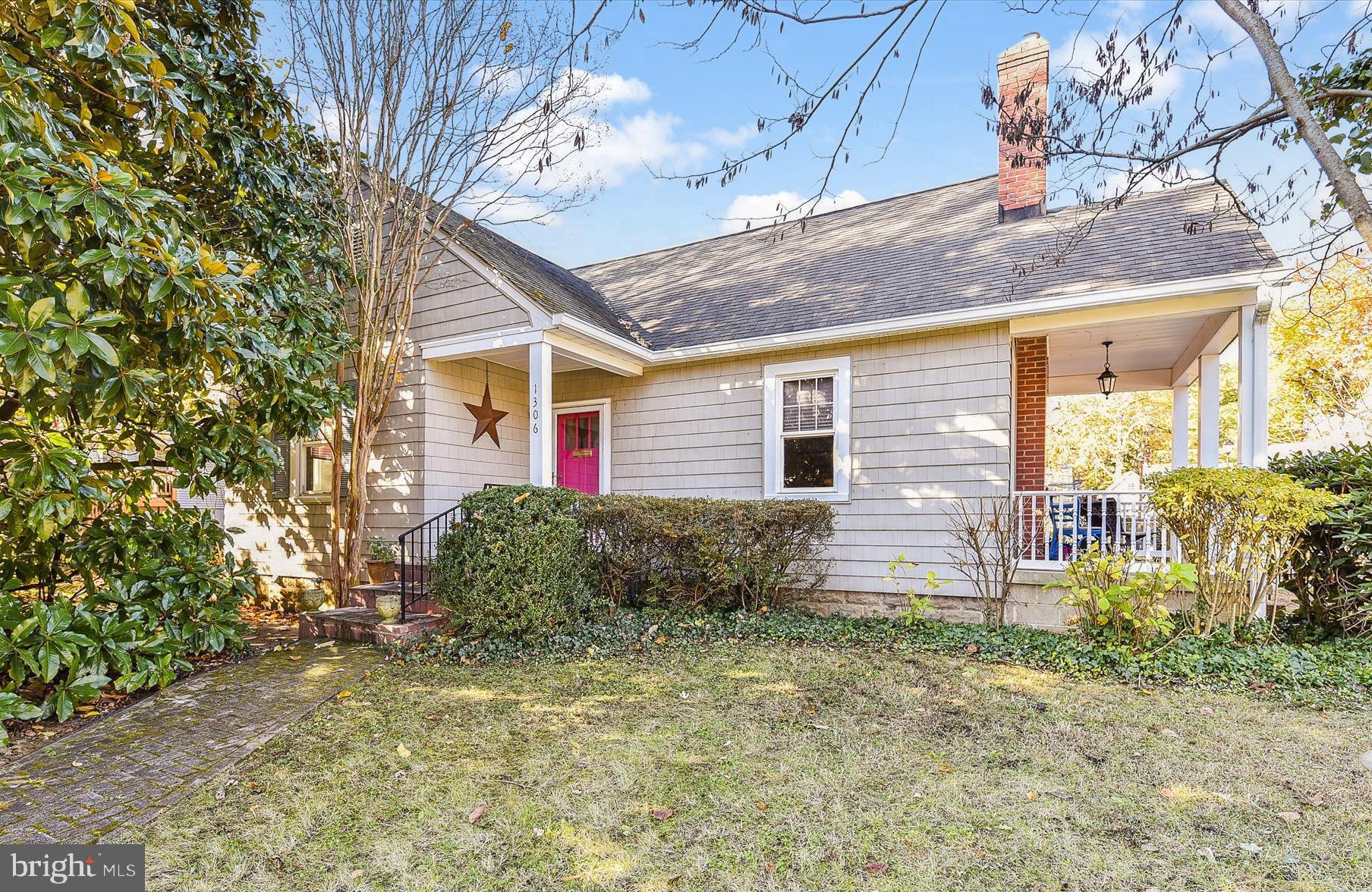 1306 President St