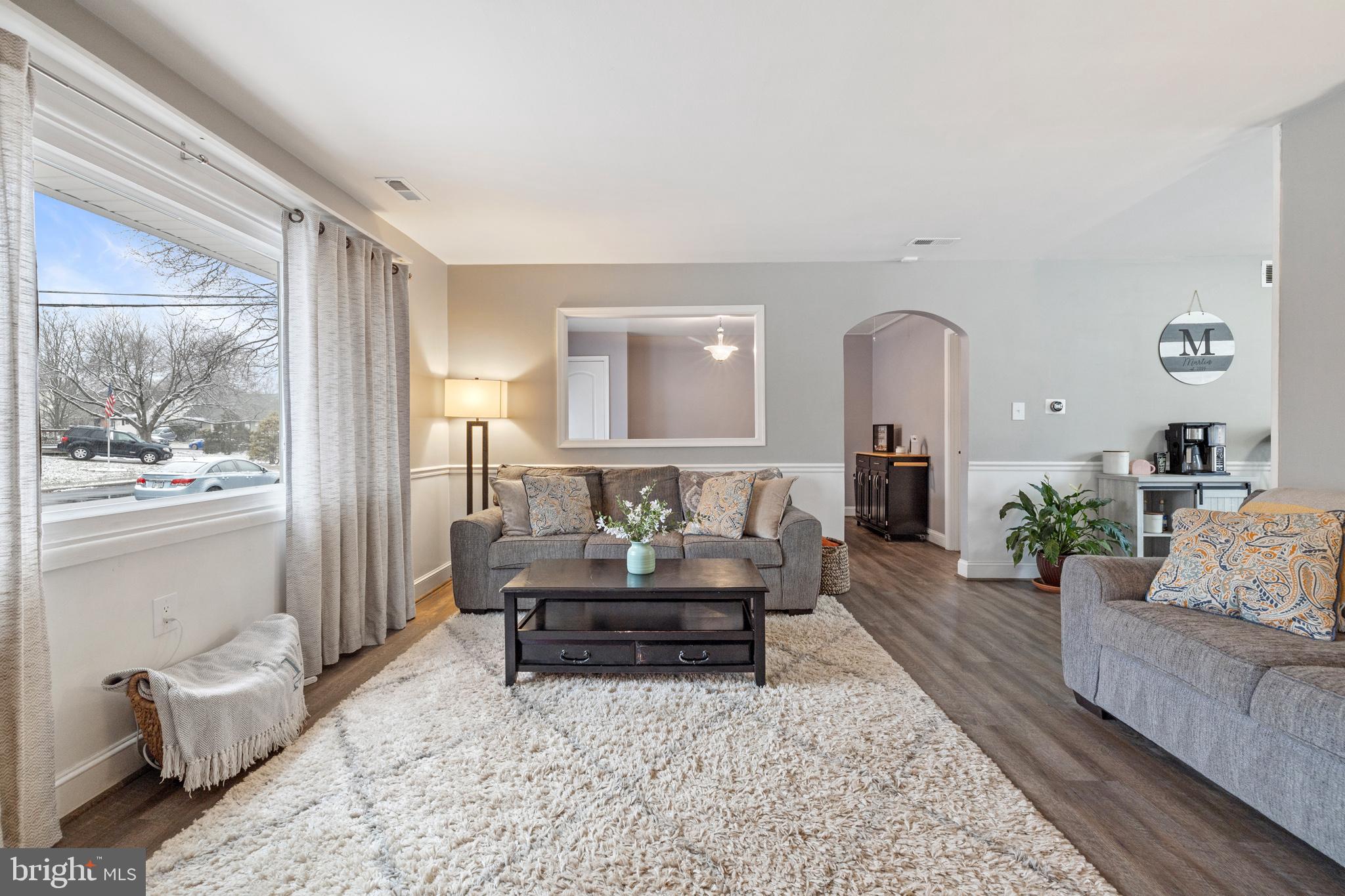 103 Country Club Dr
