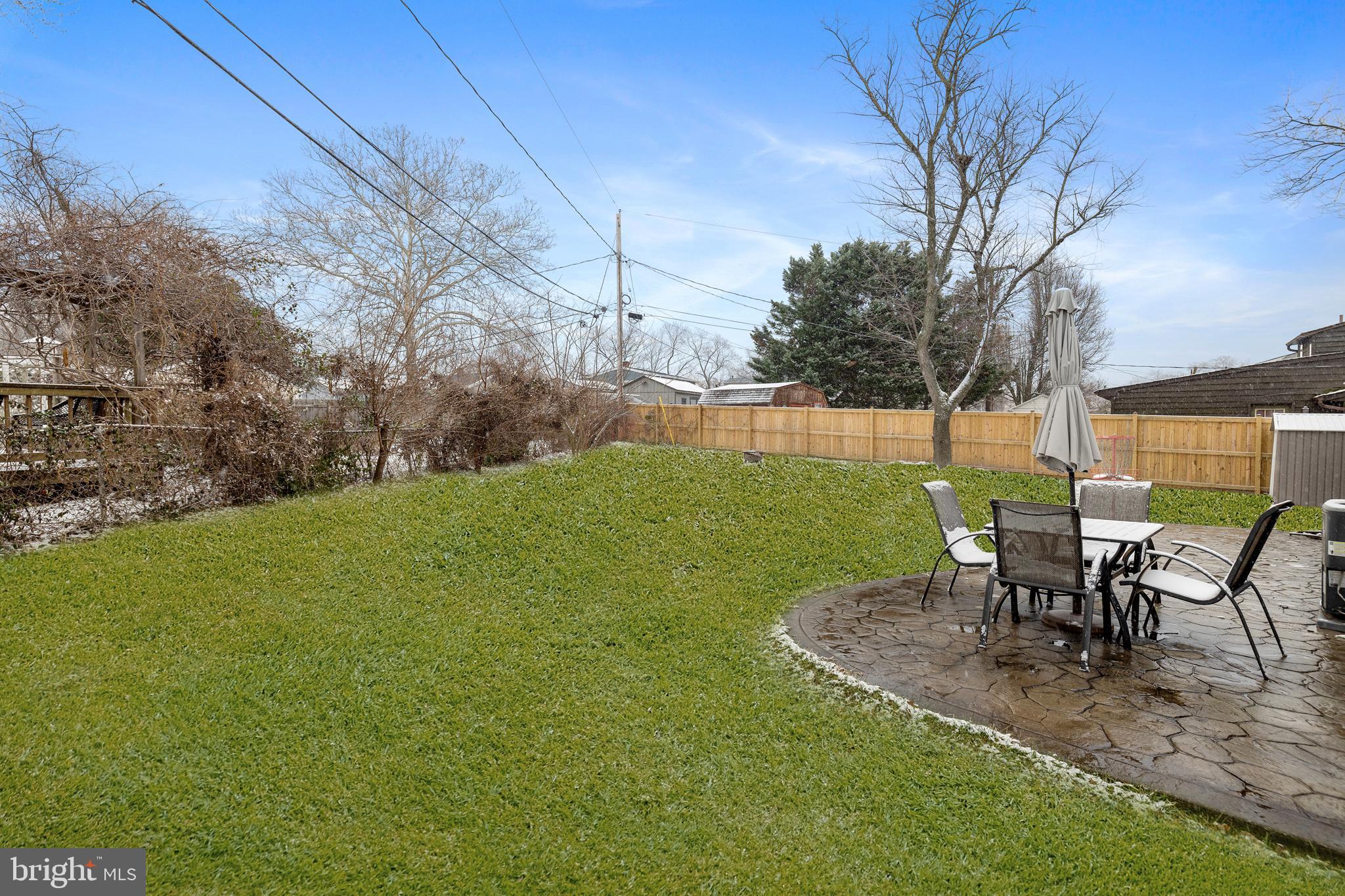 103 Country Club Dr