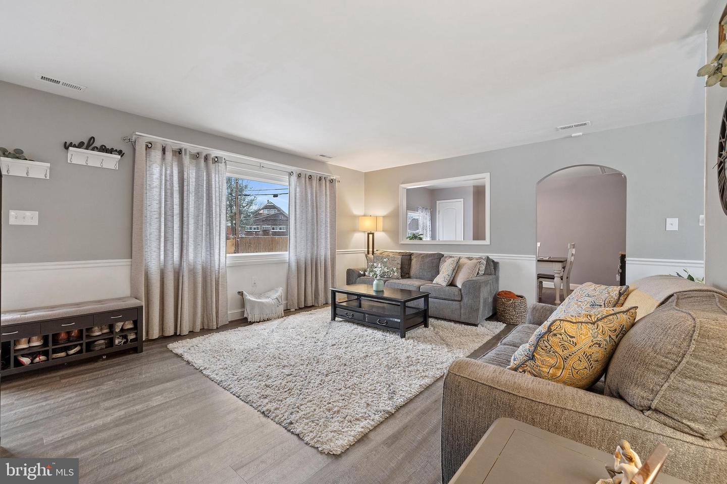 103 Country Club Dr