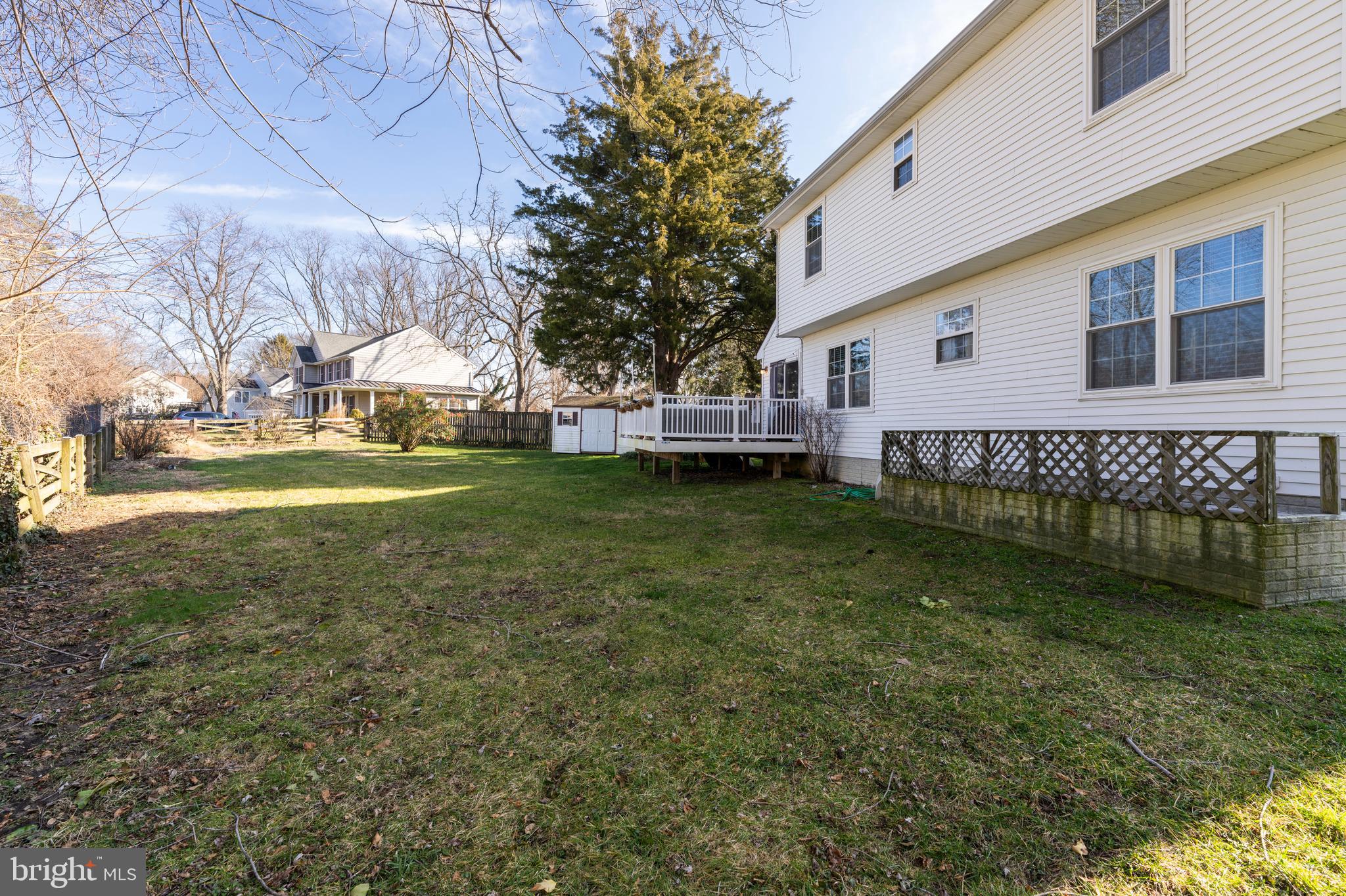 1277 Swan Dr