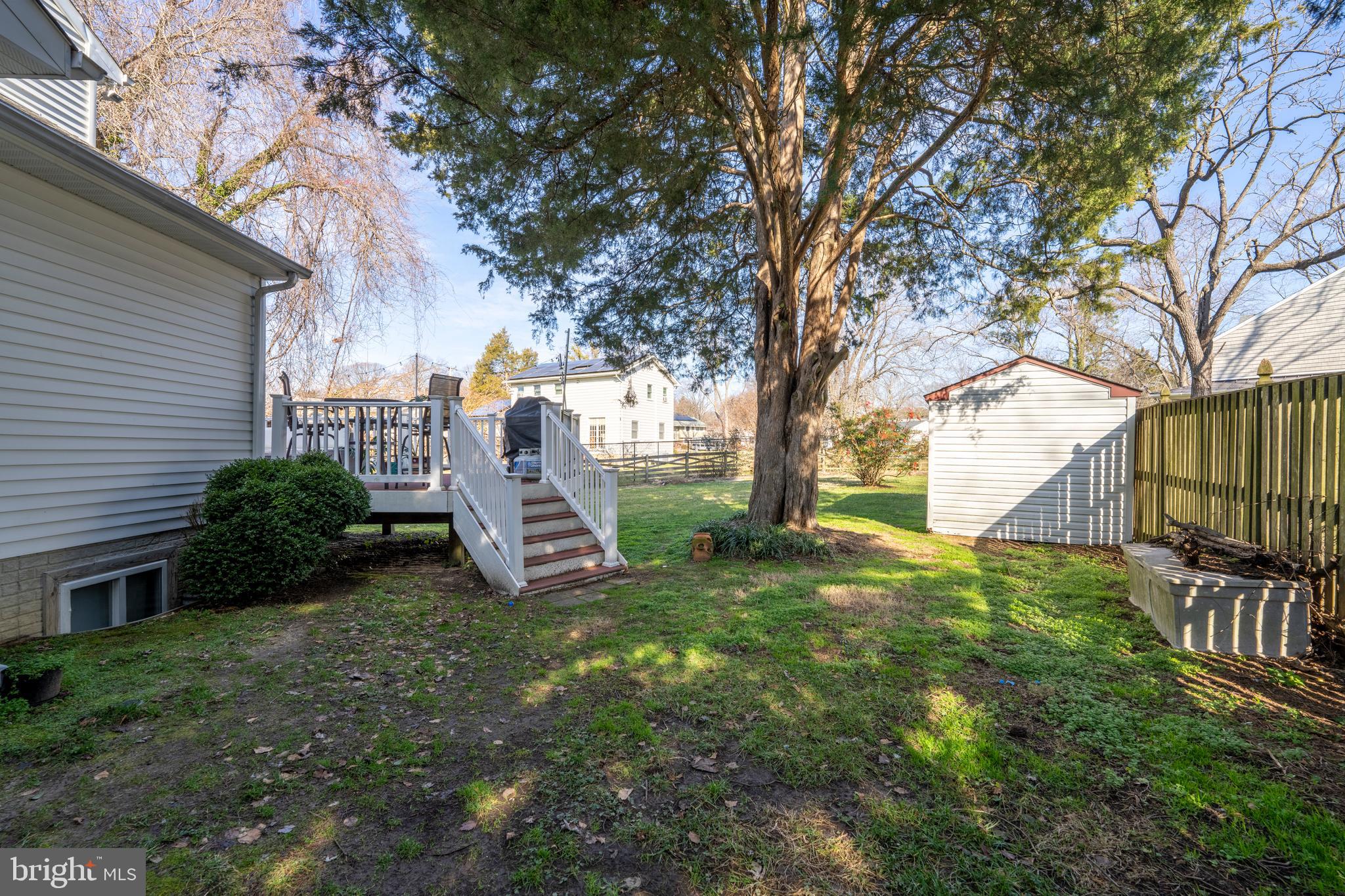 1277 Swan Dr