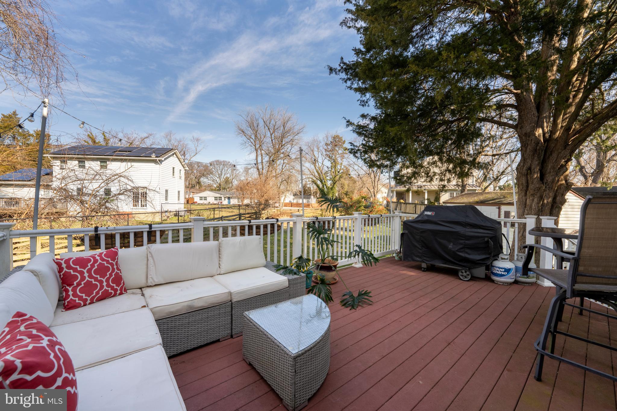 1277 Swan Dr