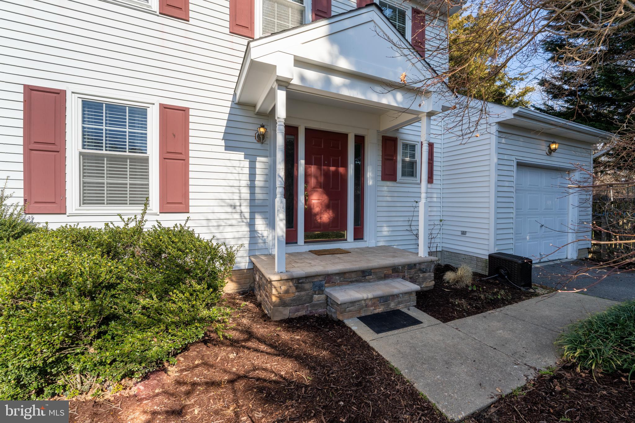 1277 Swan Dr