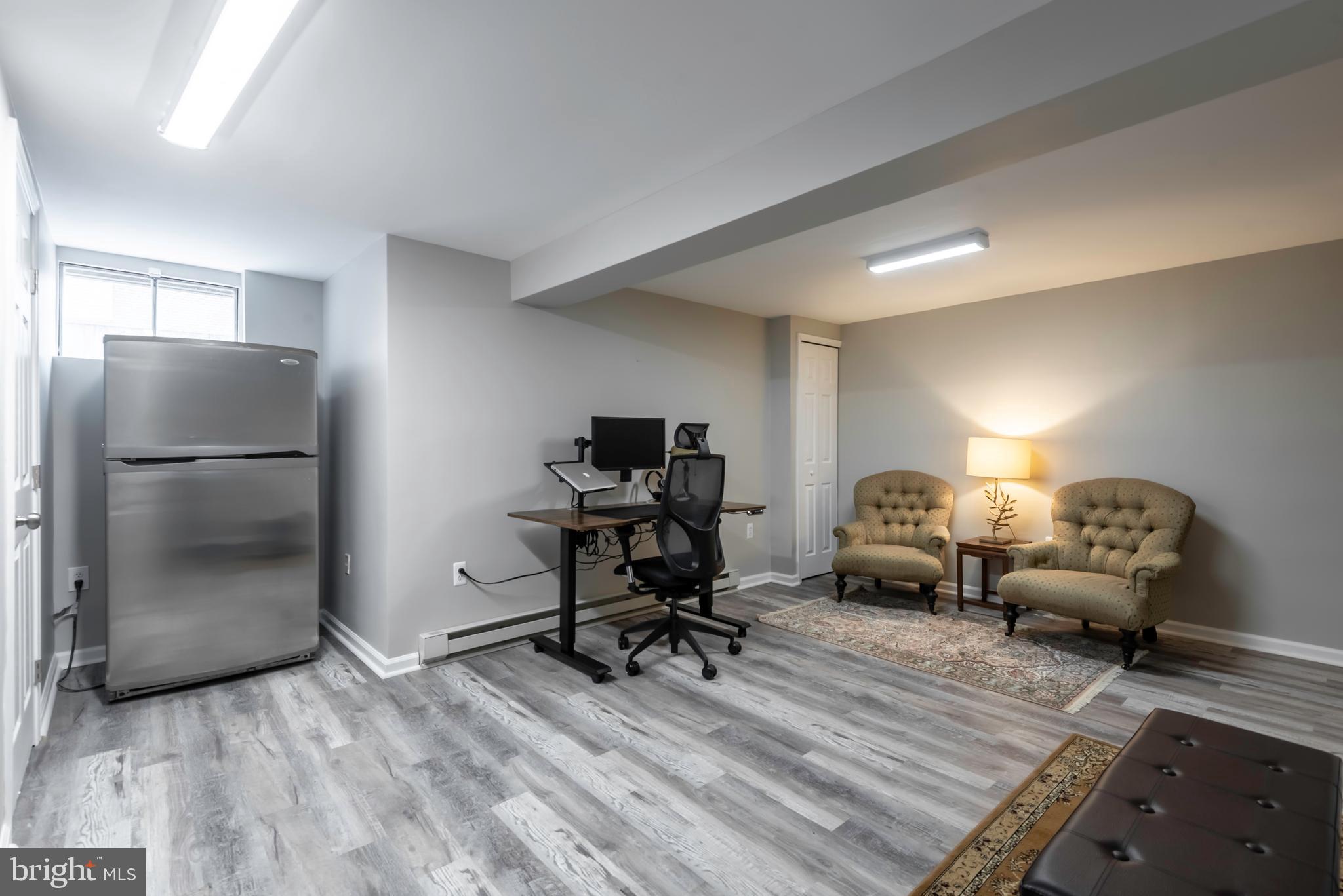 1011 Hyde Park Dr