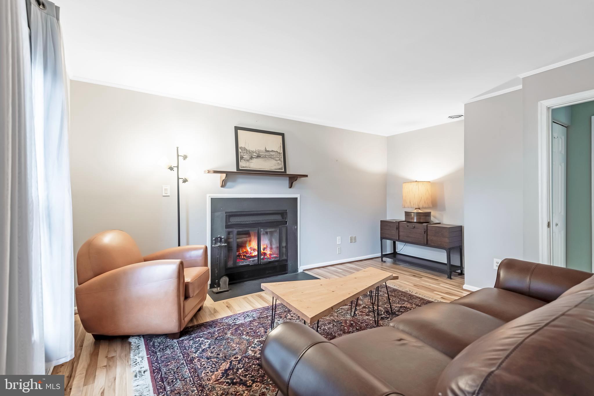 1011 Hyde Park Dr