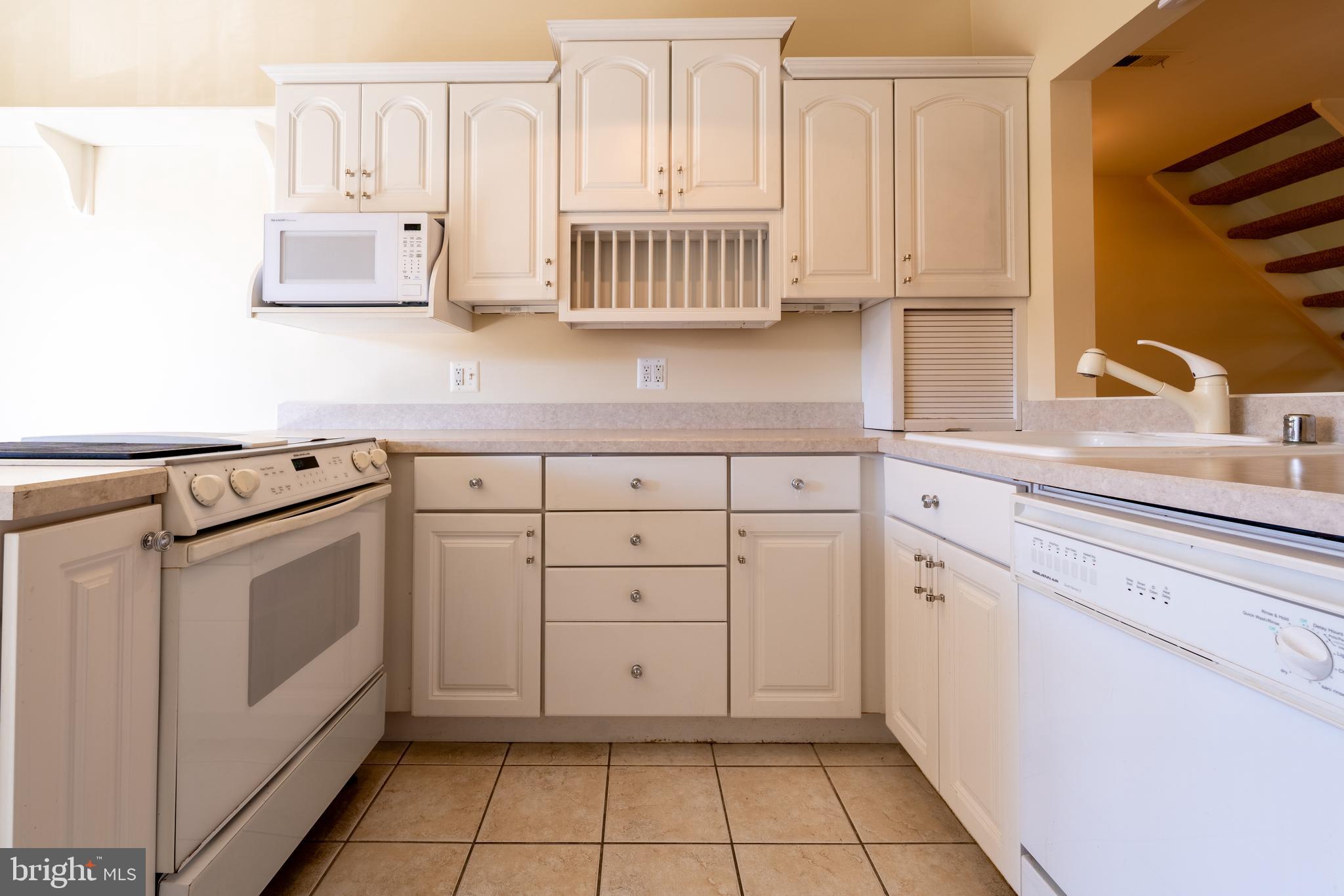 2014 Quay Village Ct #201