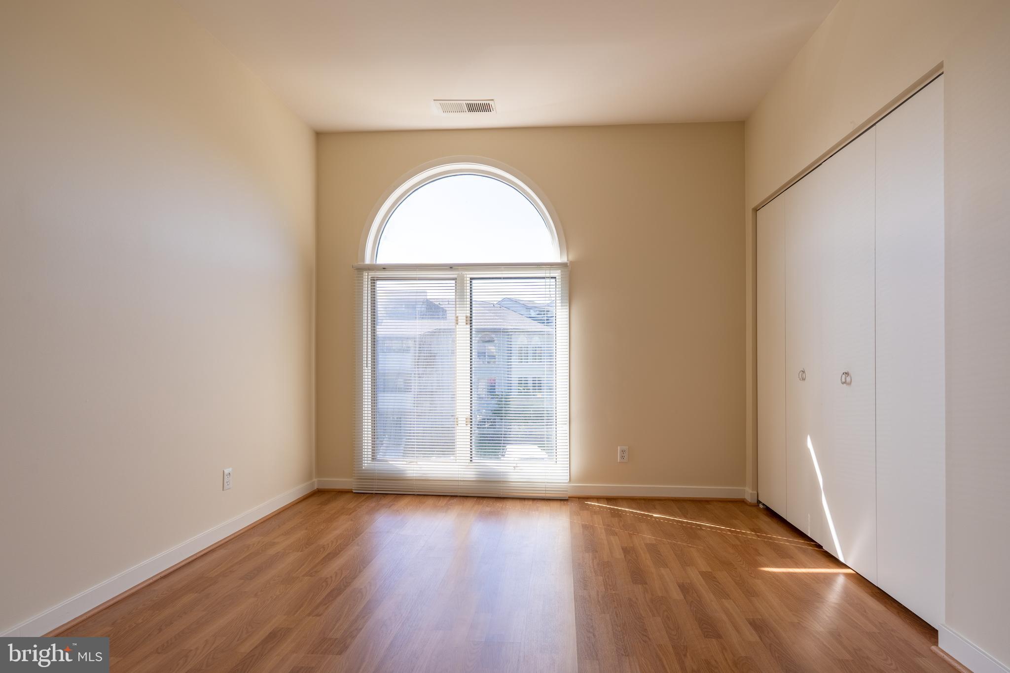 2014 Quay Village Ct #201