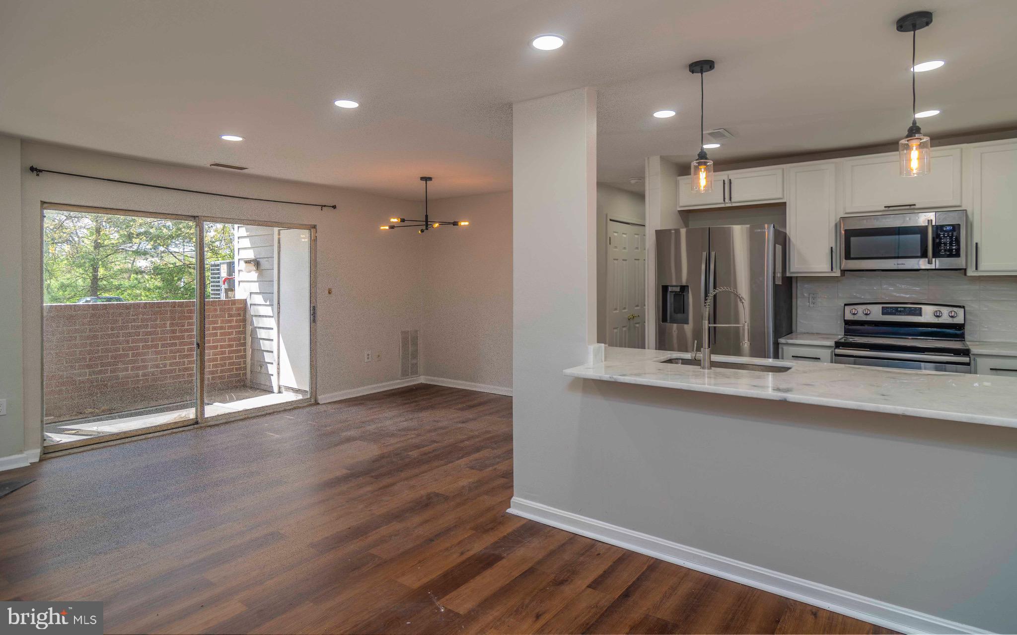 208 Spring Maiden Ct #104