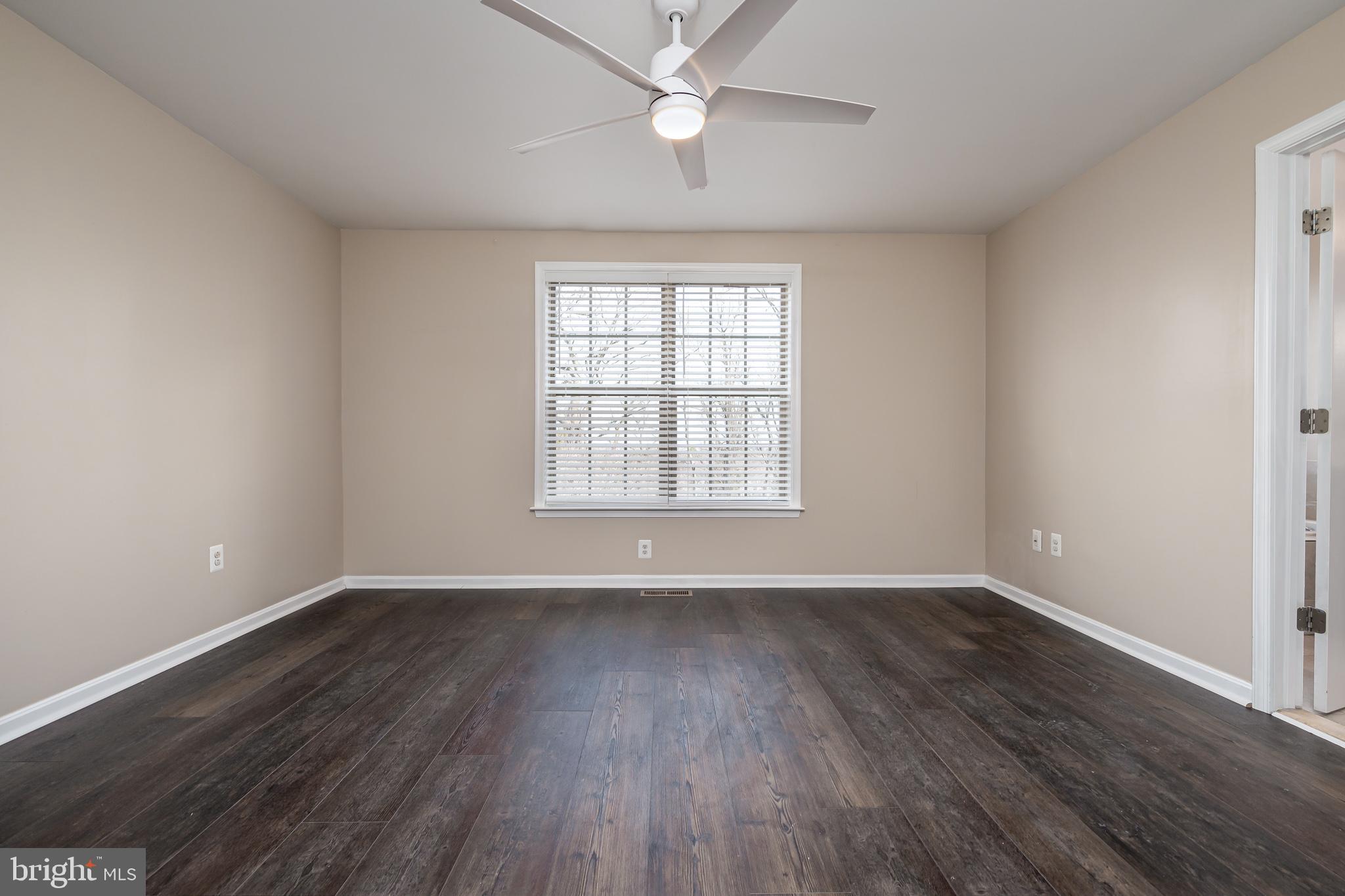 861 Nancy Lynn Ln