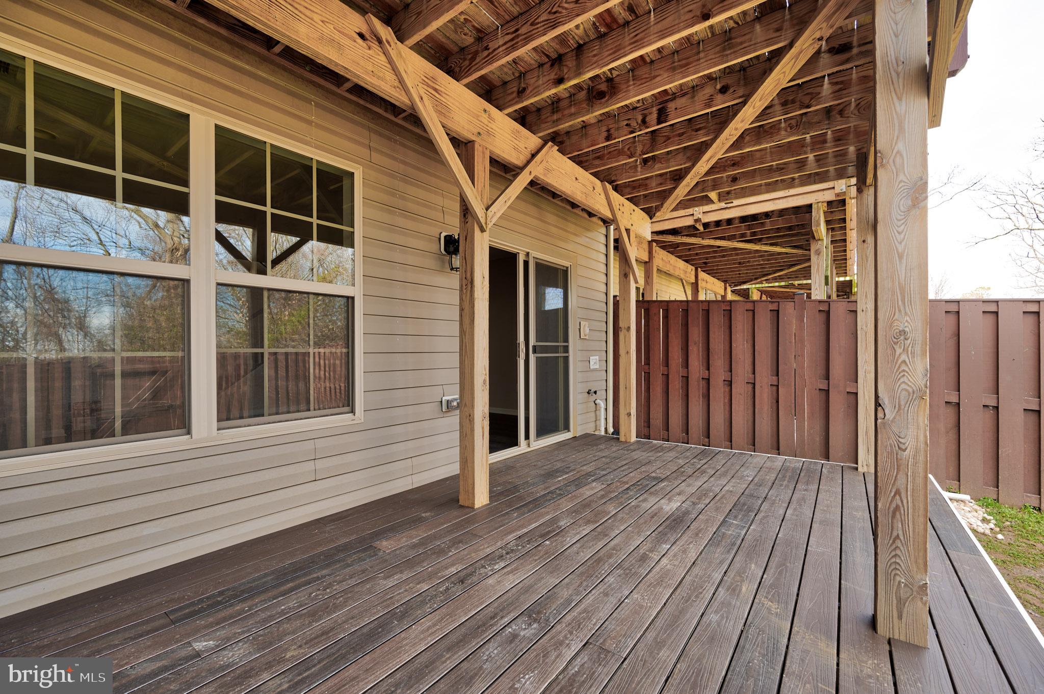 861 Nancy Lynn Ln