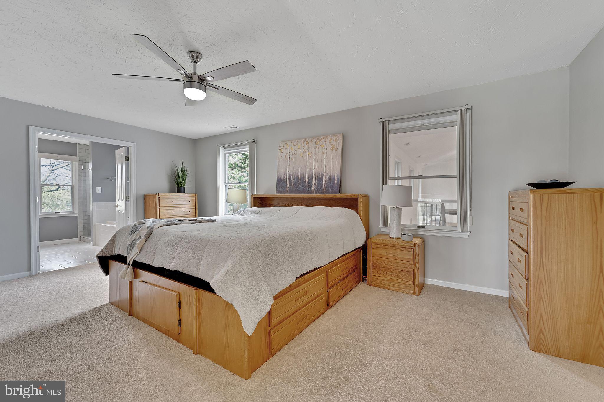 1001 Ice Crystal Ct