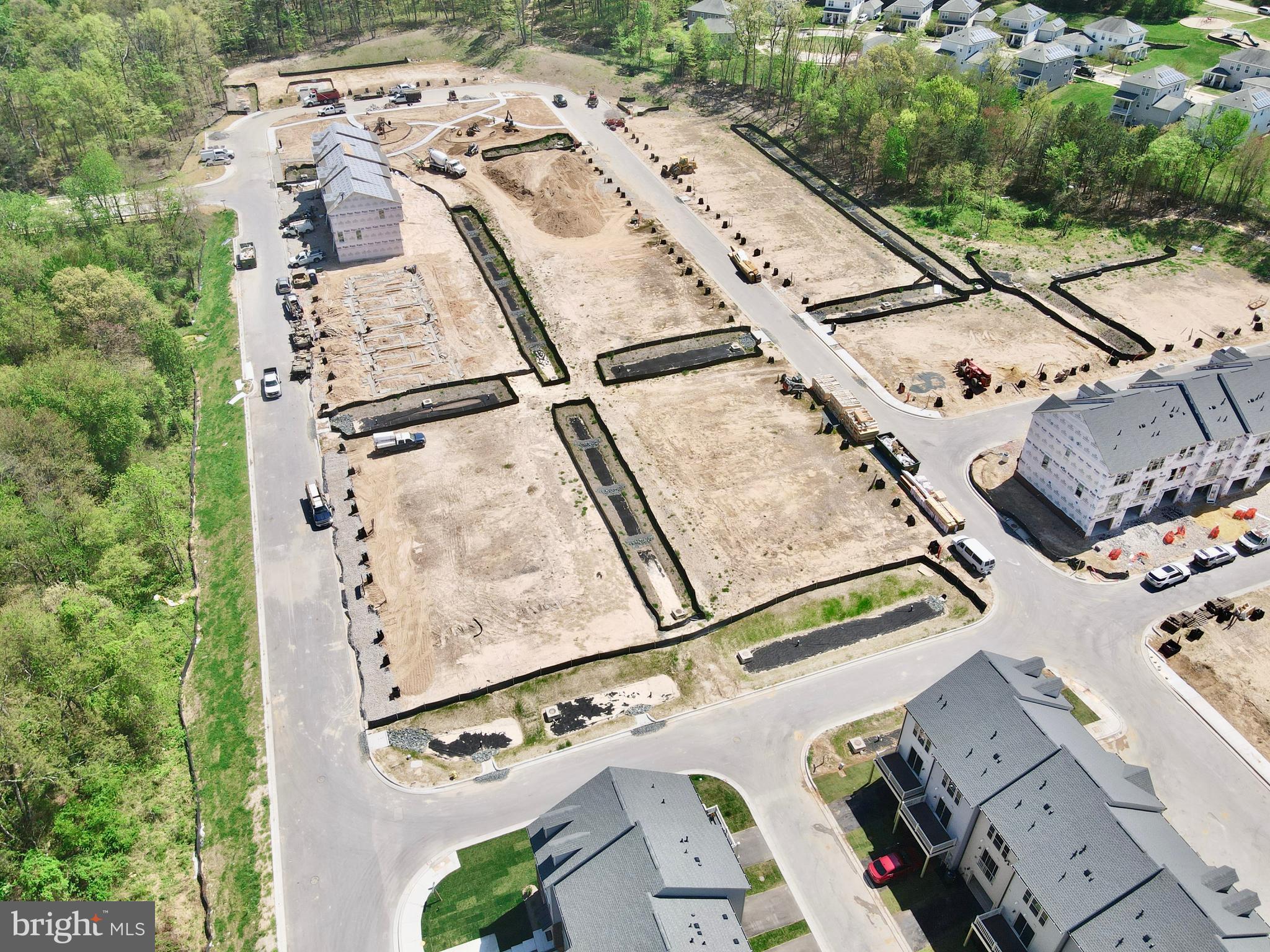 7916 Big Roundtop Rd