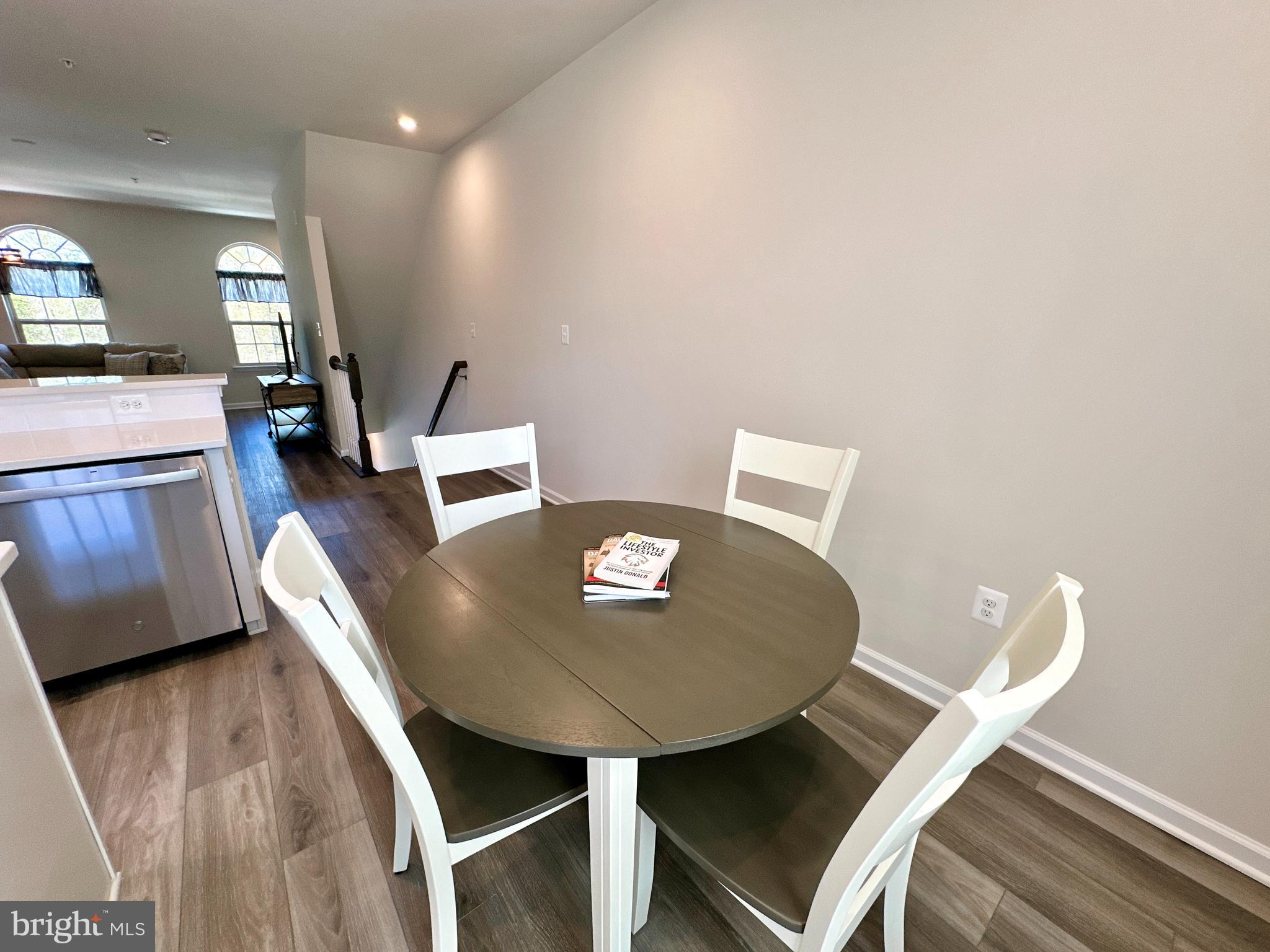 7916 Big Roundtop Rd