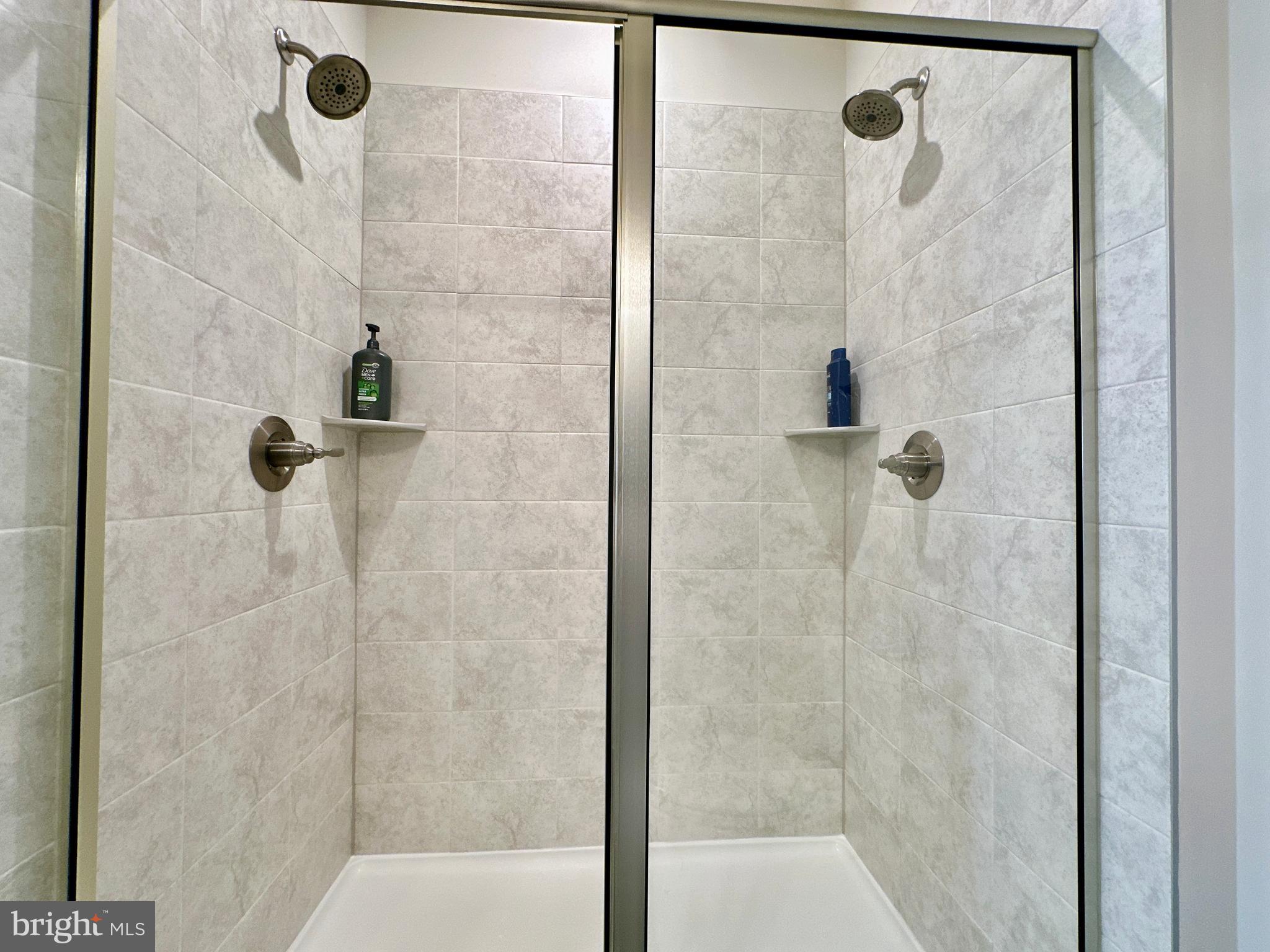 7916 Big Roundtop Rd