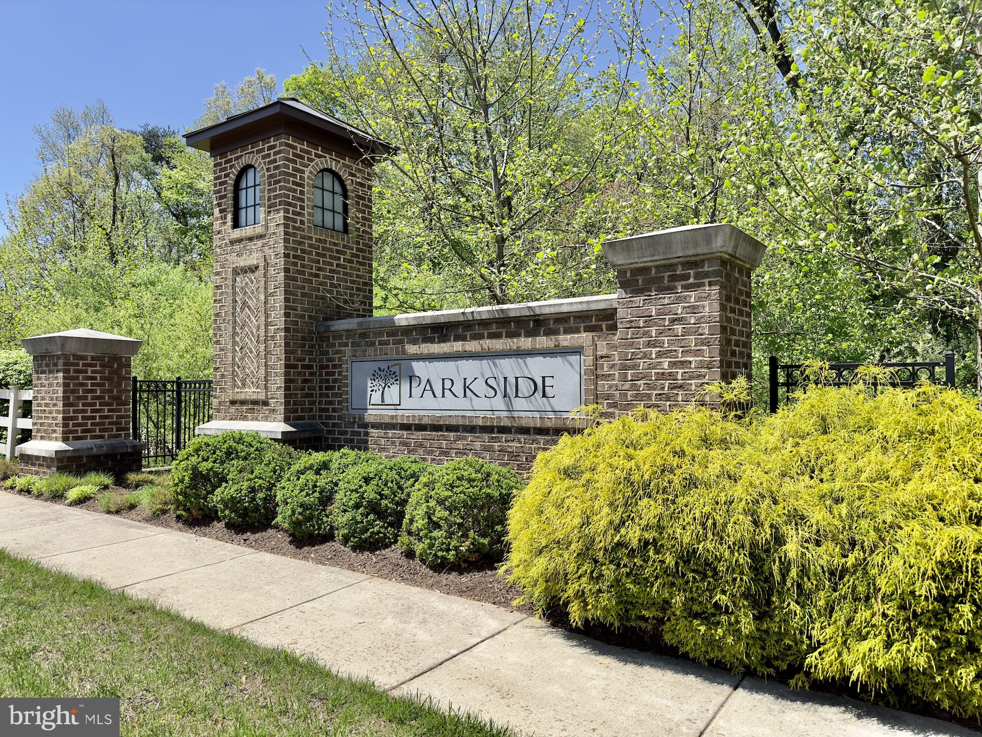 7916 Big Roundtop Rd