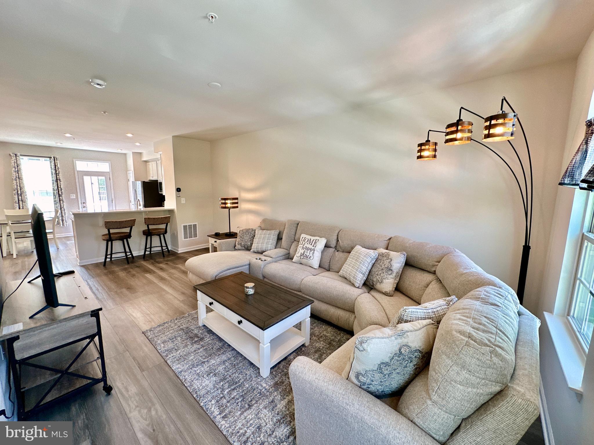 7916 Big Roundtop Rd