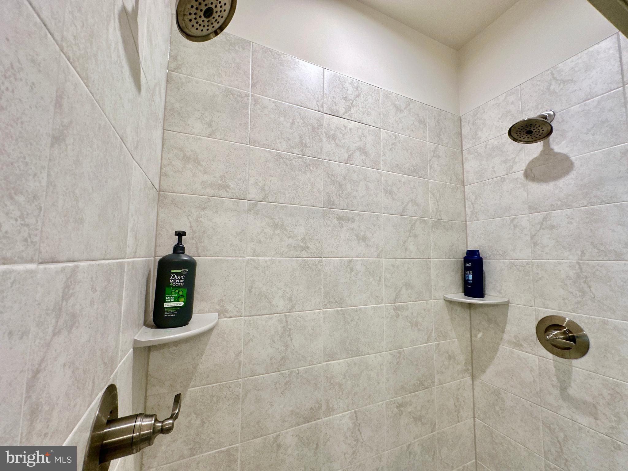 7916 Big Roundtop Rd