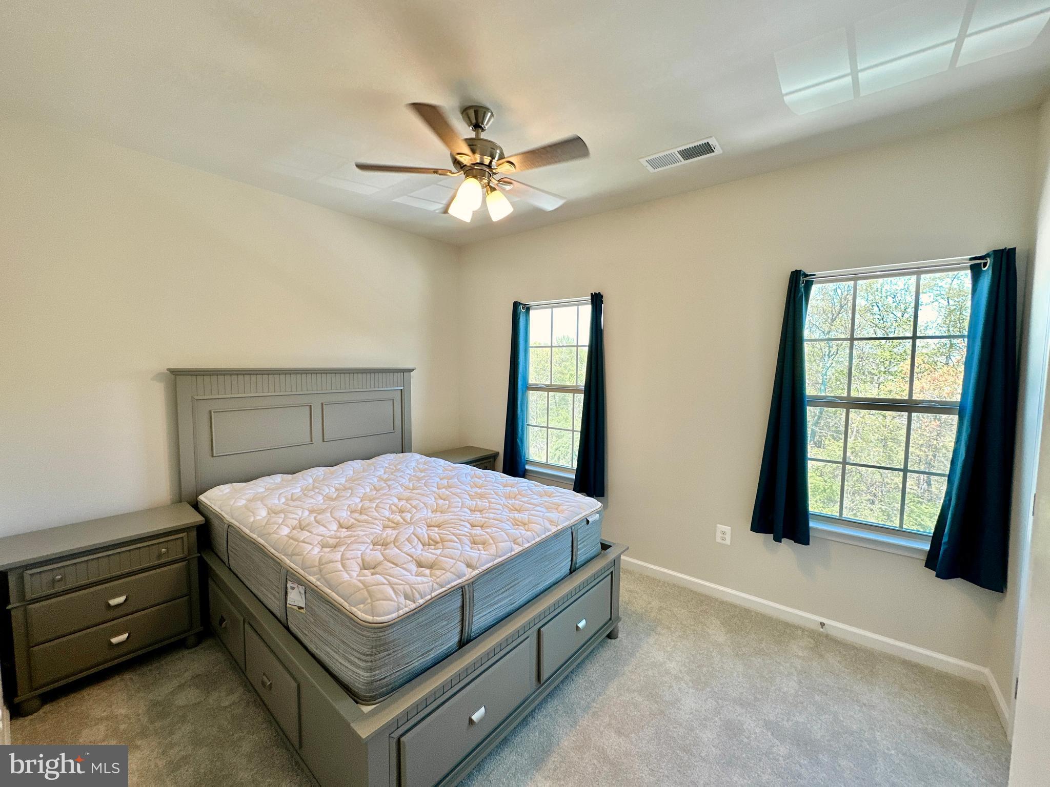 7916 Big Roundtop Rd