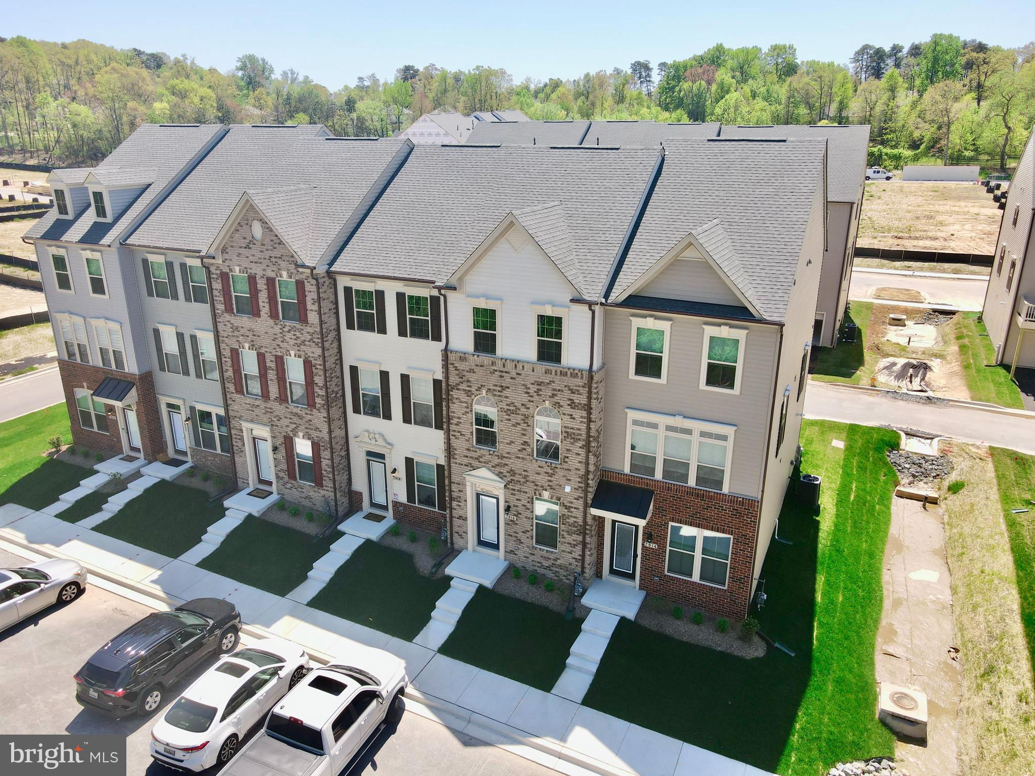 7916 Big Roundtop Rd