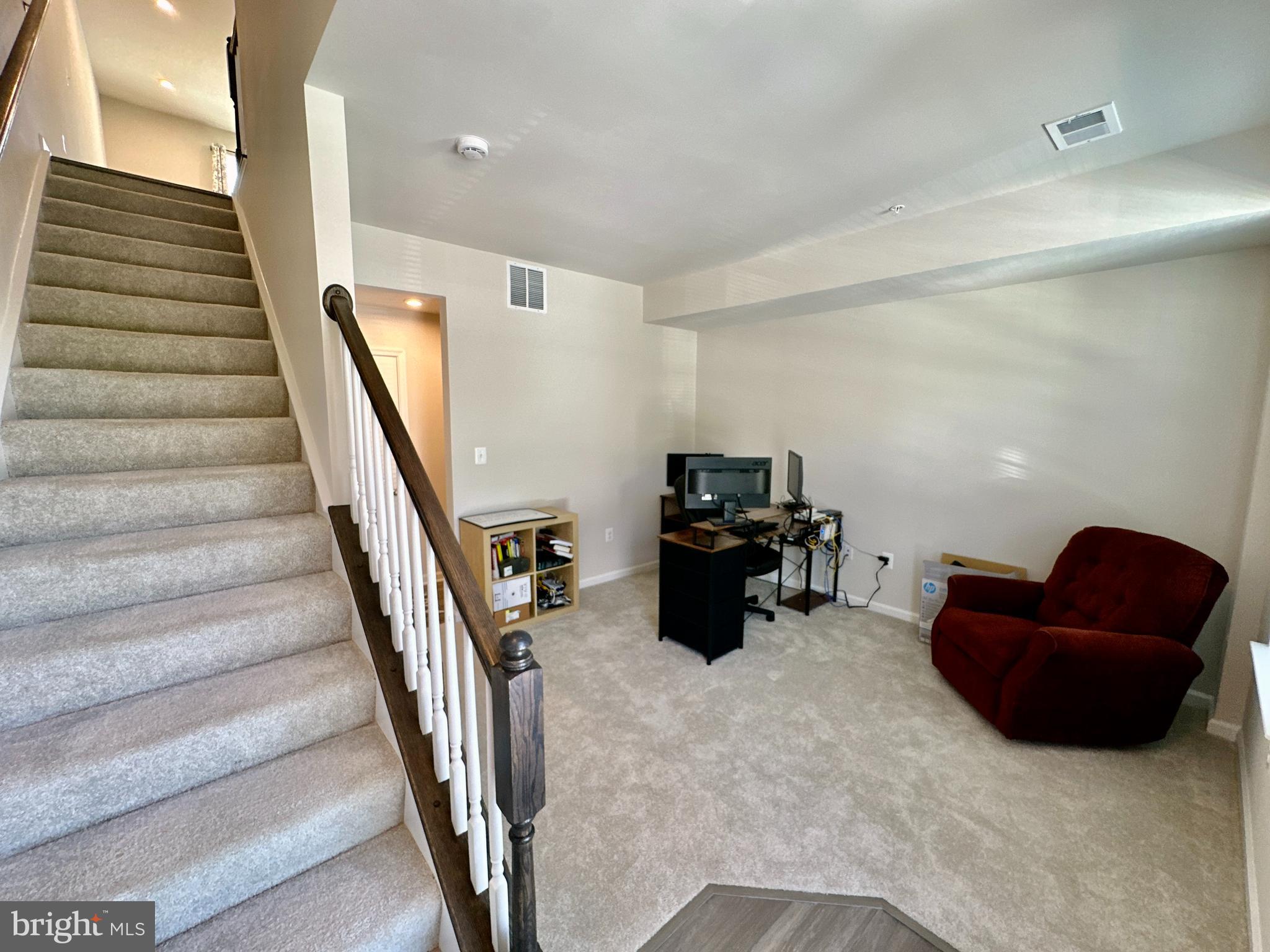 7916 Big Roundtop Rd