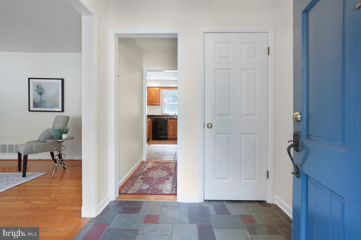 9 Romar Dr