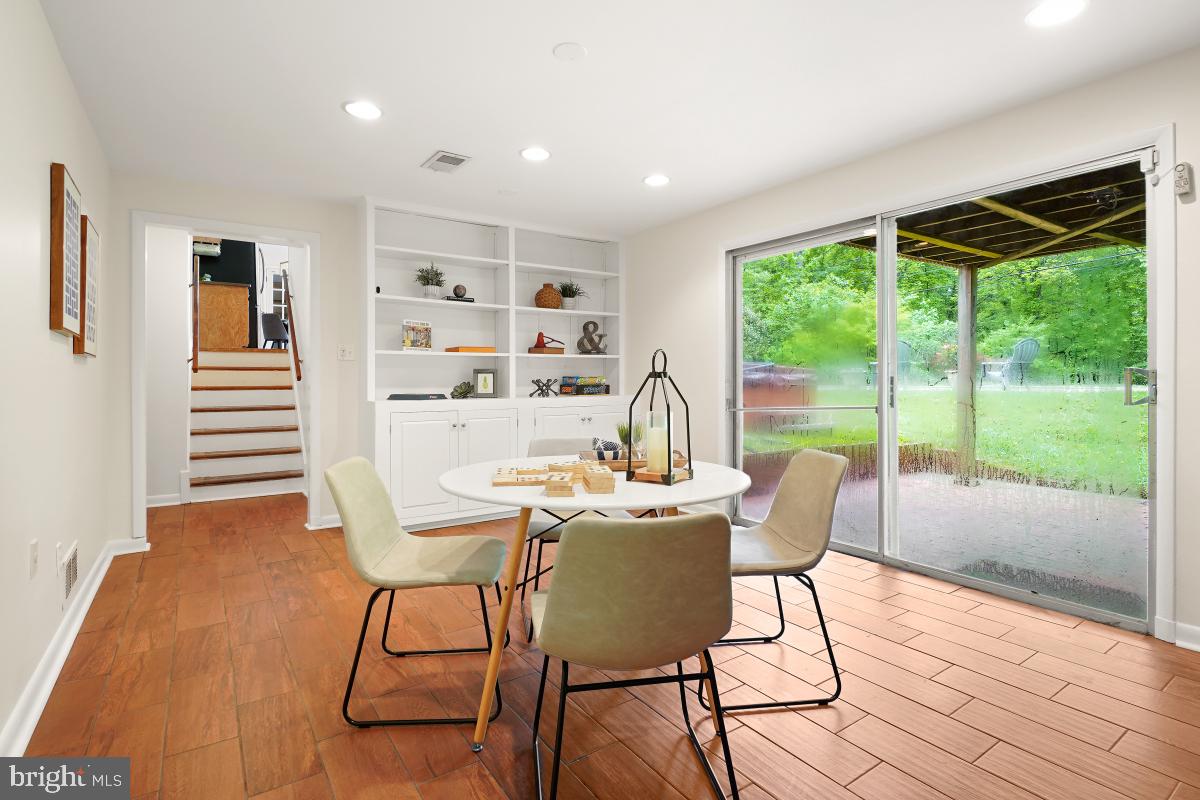 9 Romar Dr
