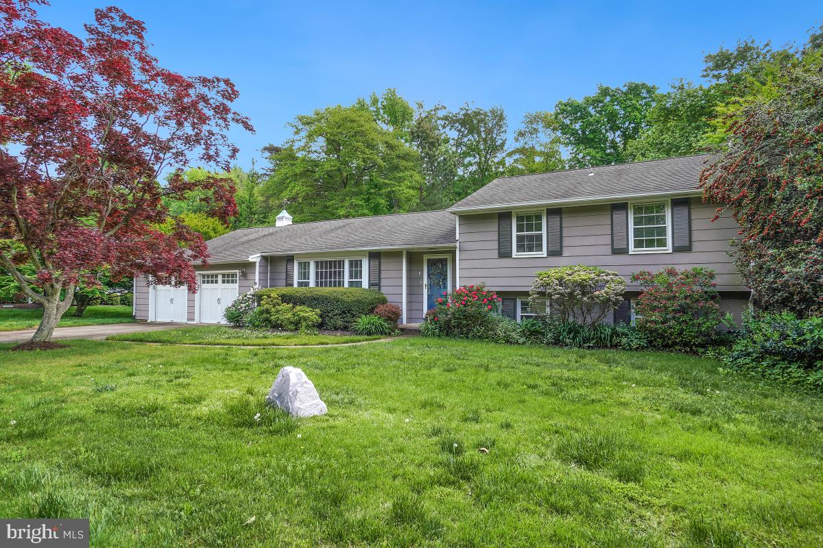 9 Romar Dr