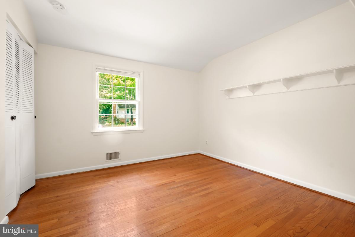 9 Romar Dr