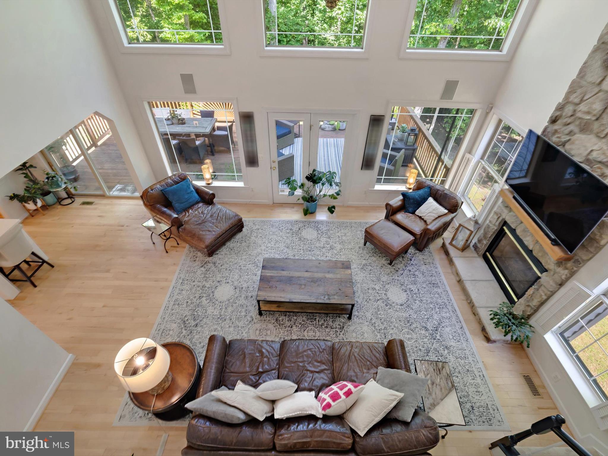 911 River Knoll Ct