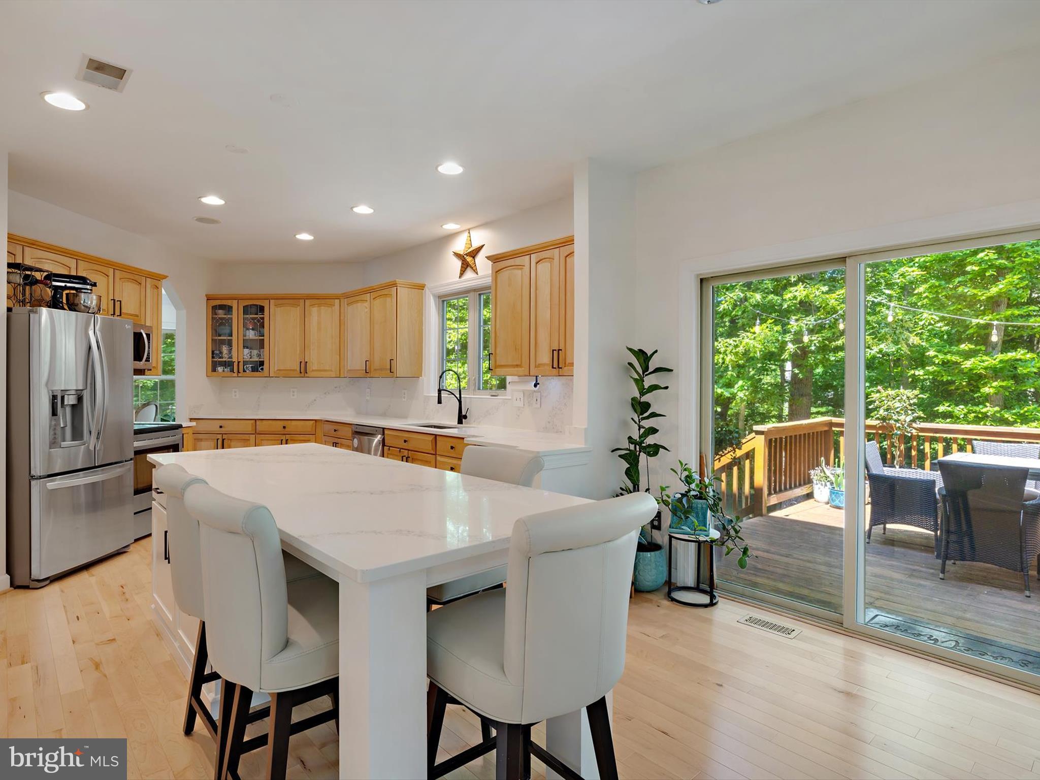 911 River Knoll Ct