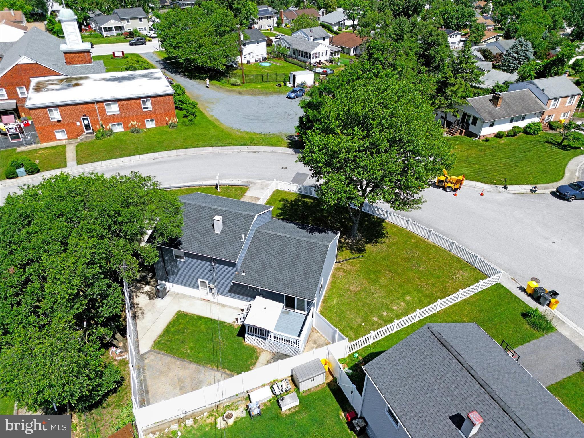 329 Regency Cir