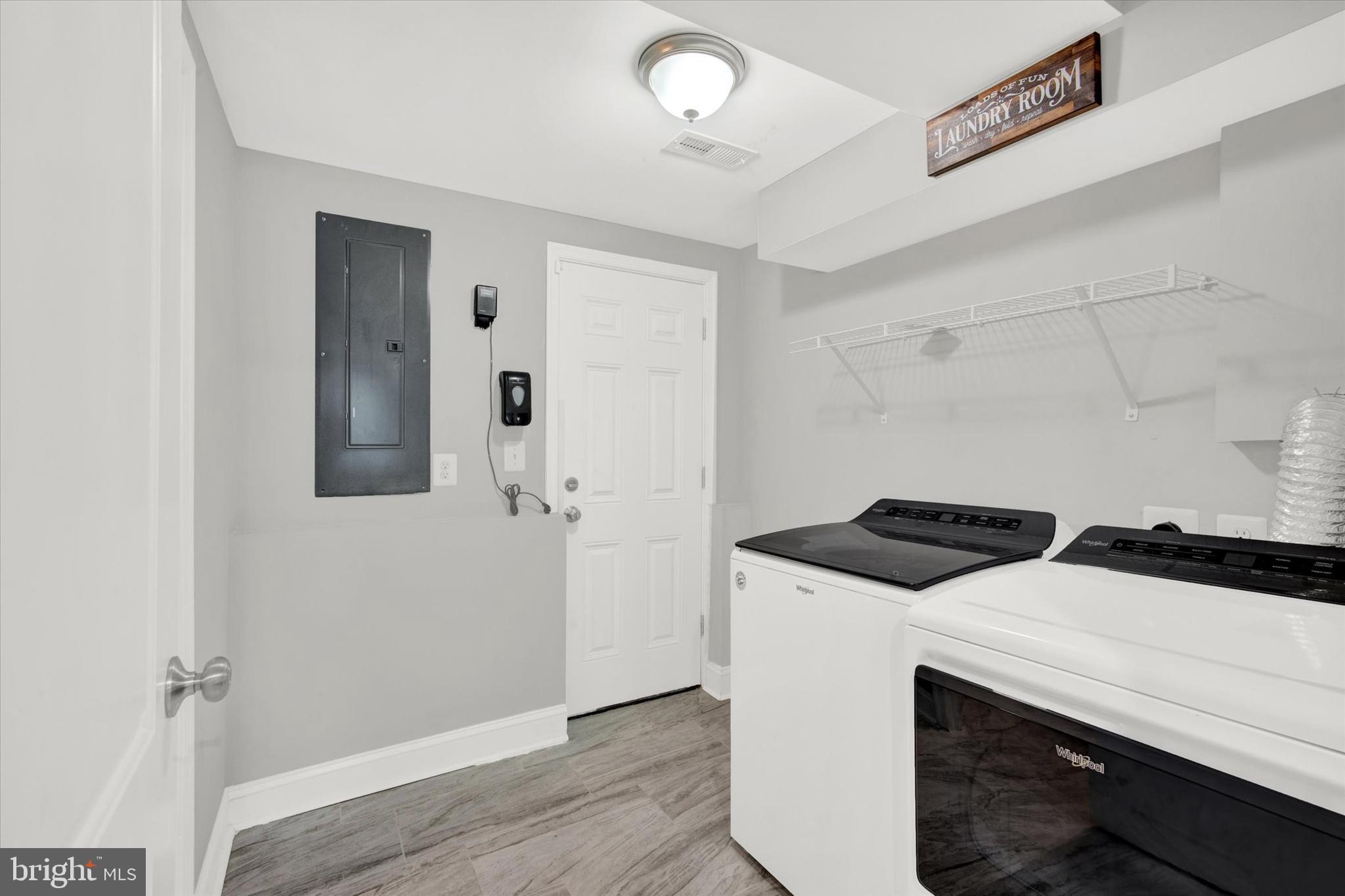 329 Regency Cir