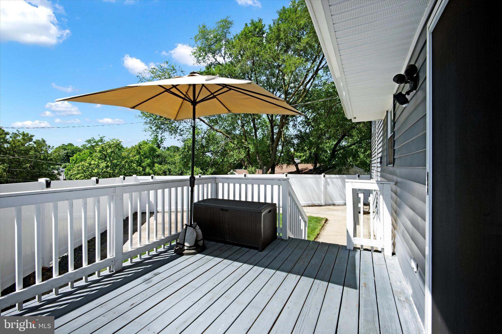 329 Regency Cir