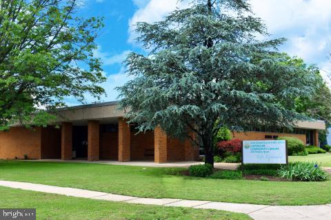329 Regency Cir
