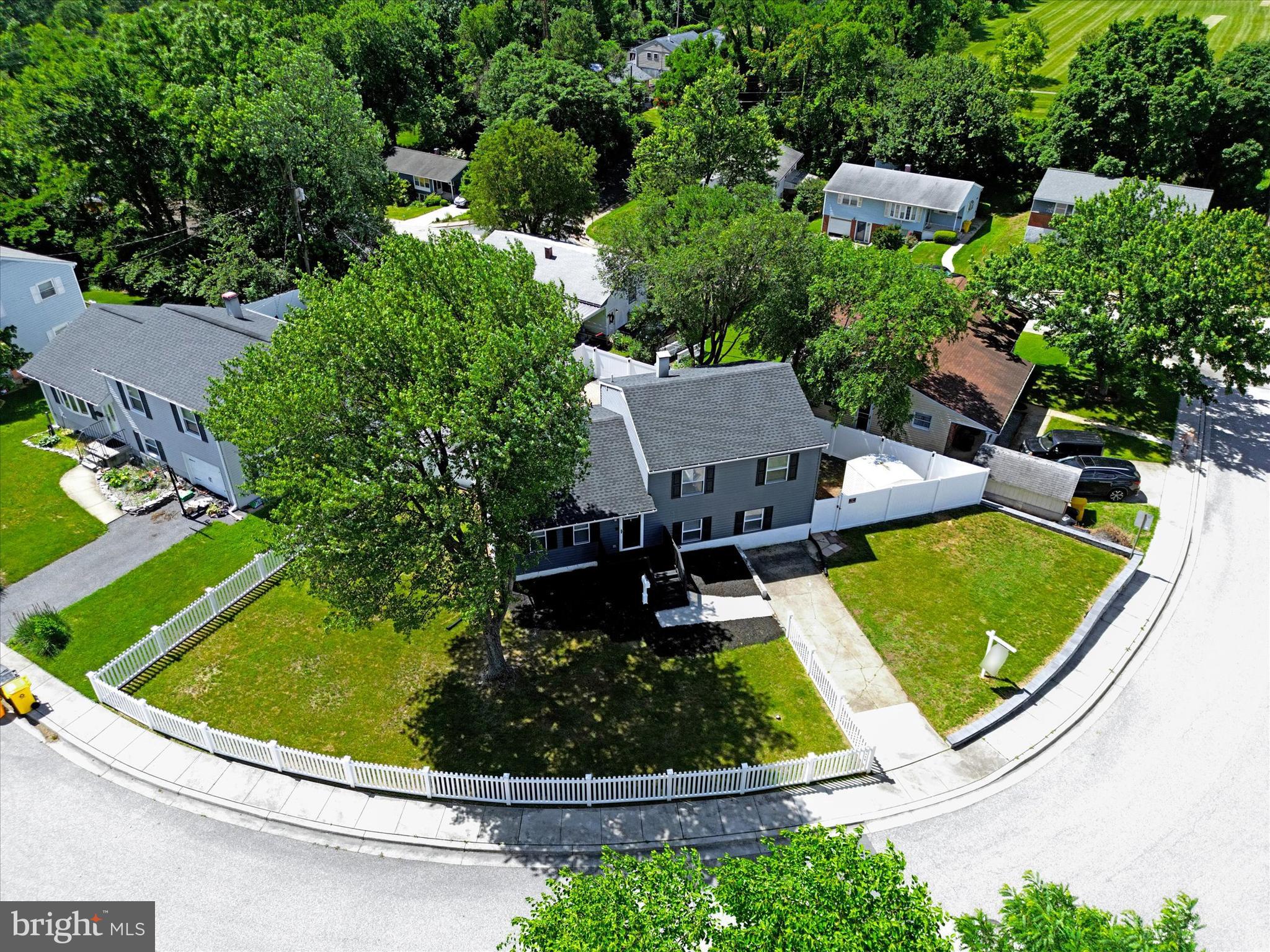 329 Regency Cir