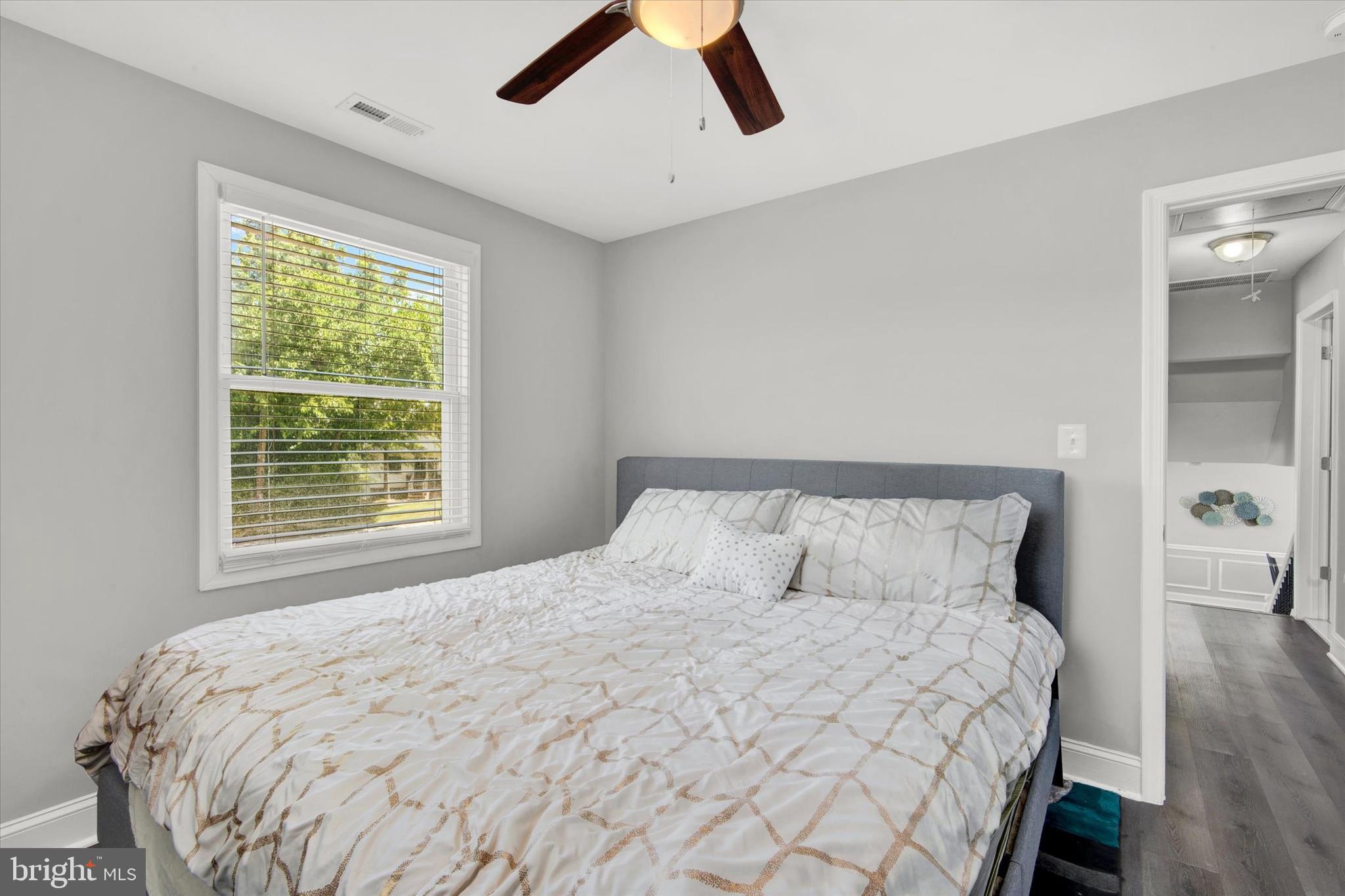 329 Regency Cir