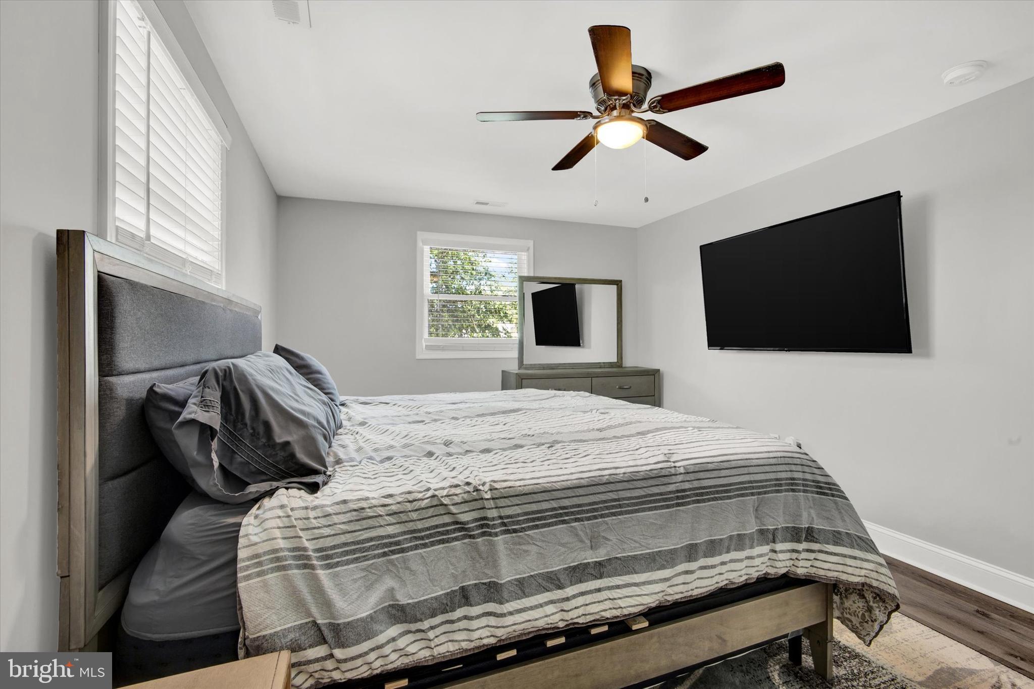 329 Regency Cir
