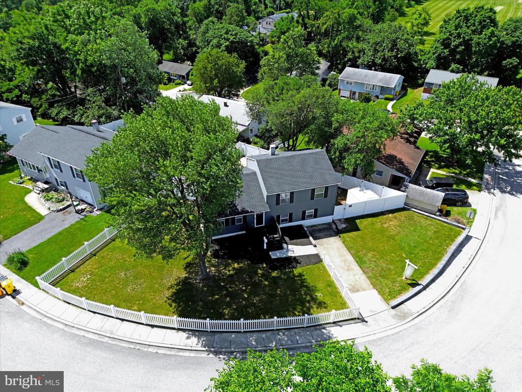 329 Regency Cir