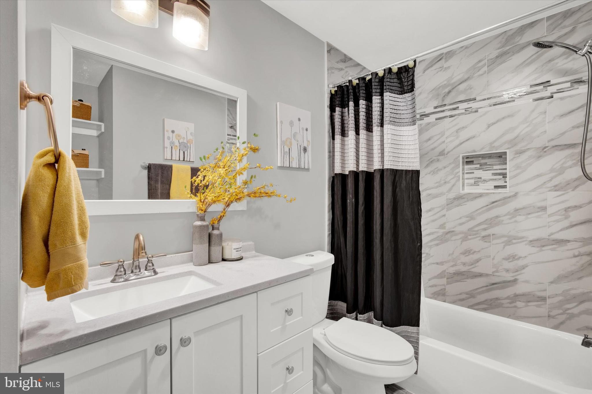 329 Regency Cir